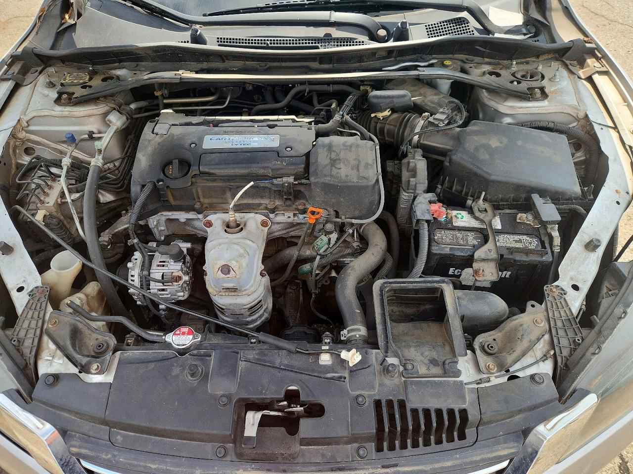 2015 Honda Accord 4d Sport Silver vin: 1HGCR2F58FA095056