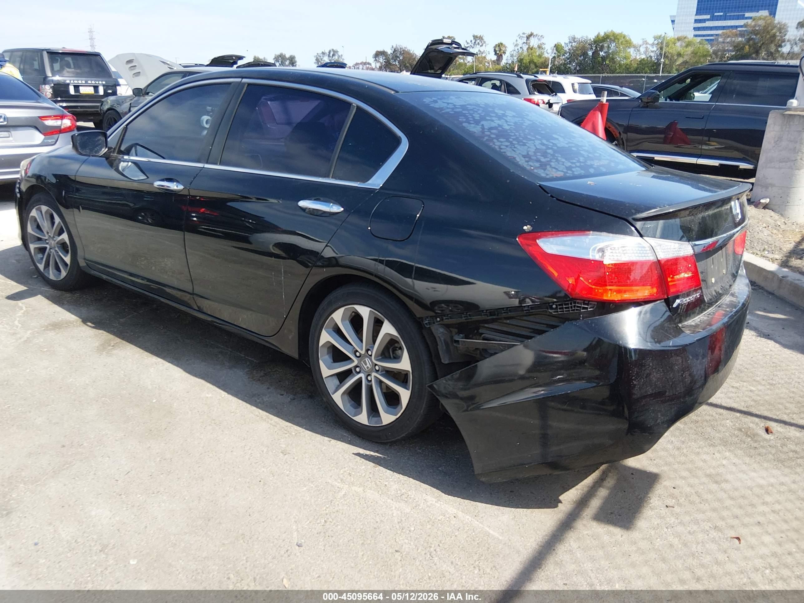 2015 Honda Accord Sport Черный vin: 1HGCR2F58FA108436