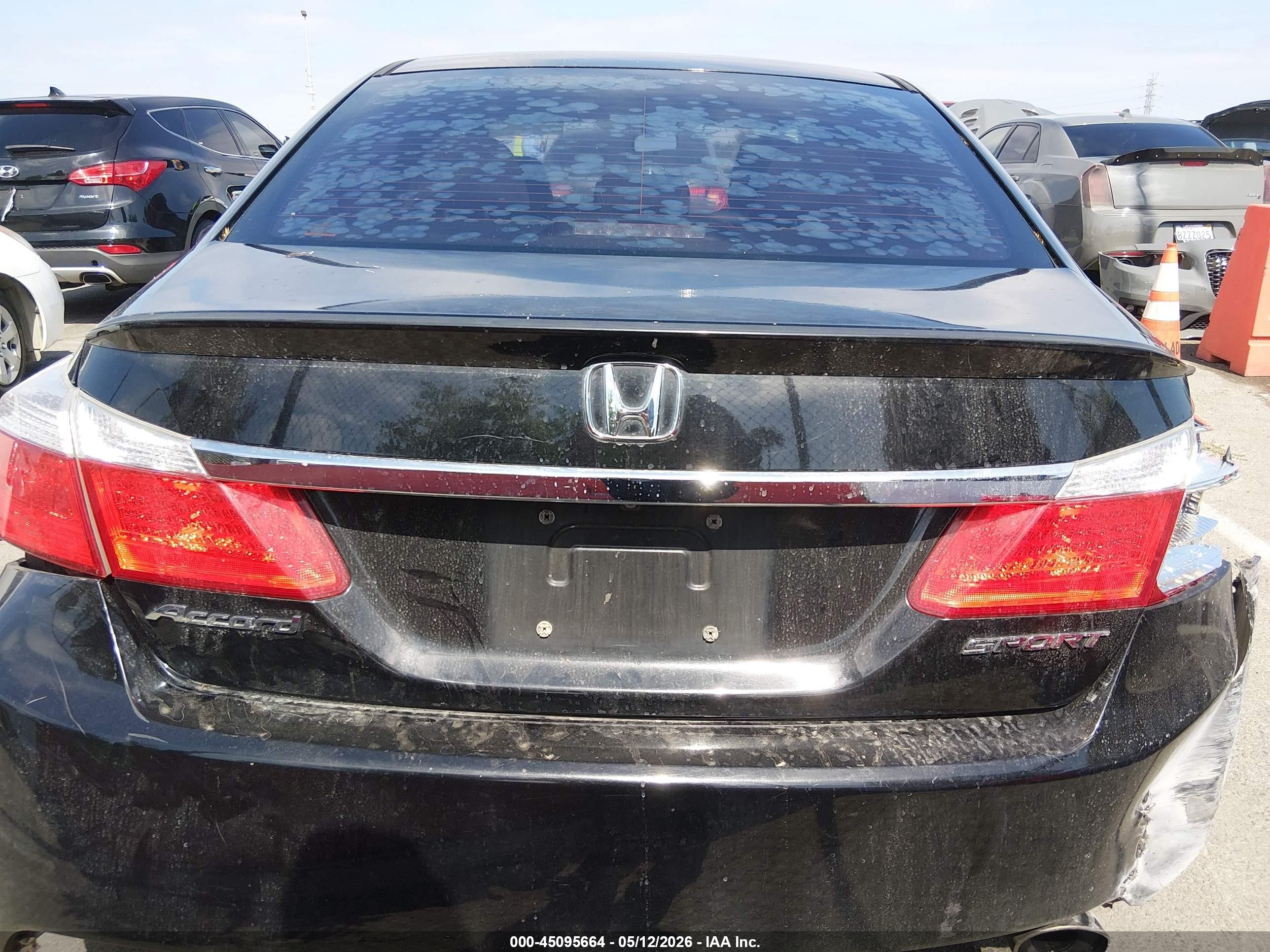 2015 Honda Accord Sport Черный vin: 1HGCR2F58FA108436