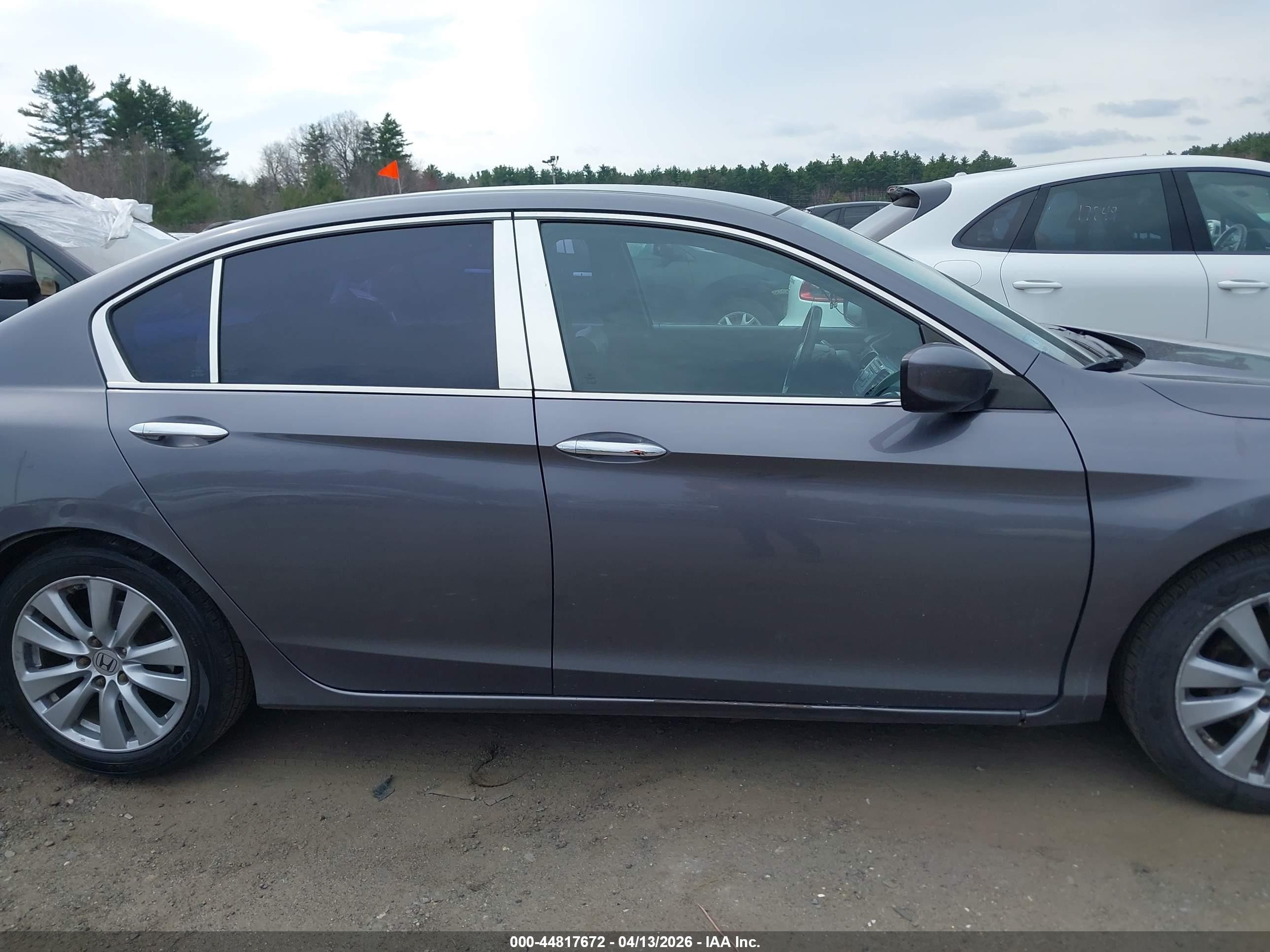 2015 Honda Accord Sport Gray vin: 1HGCR2F58FA125236