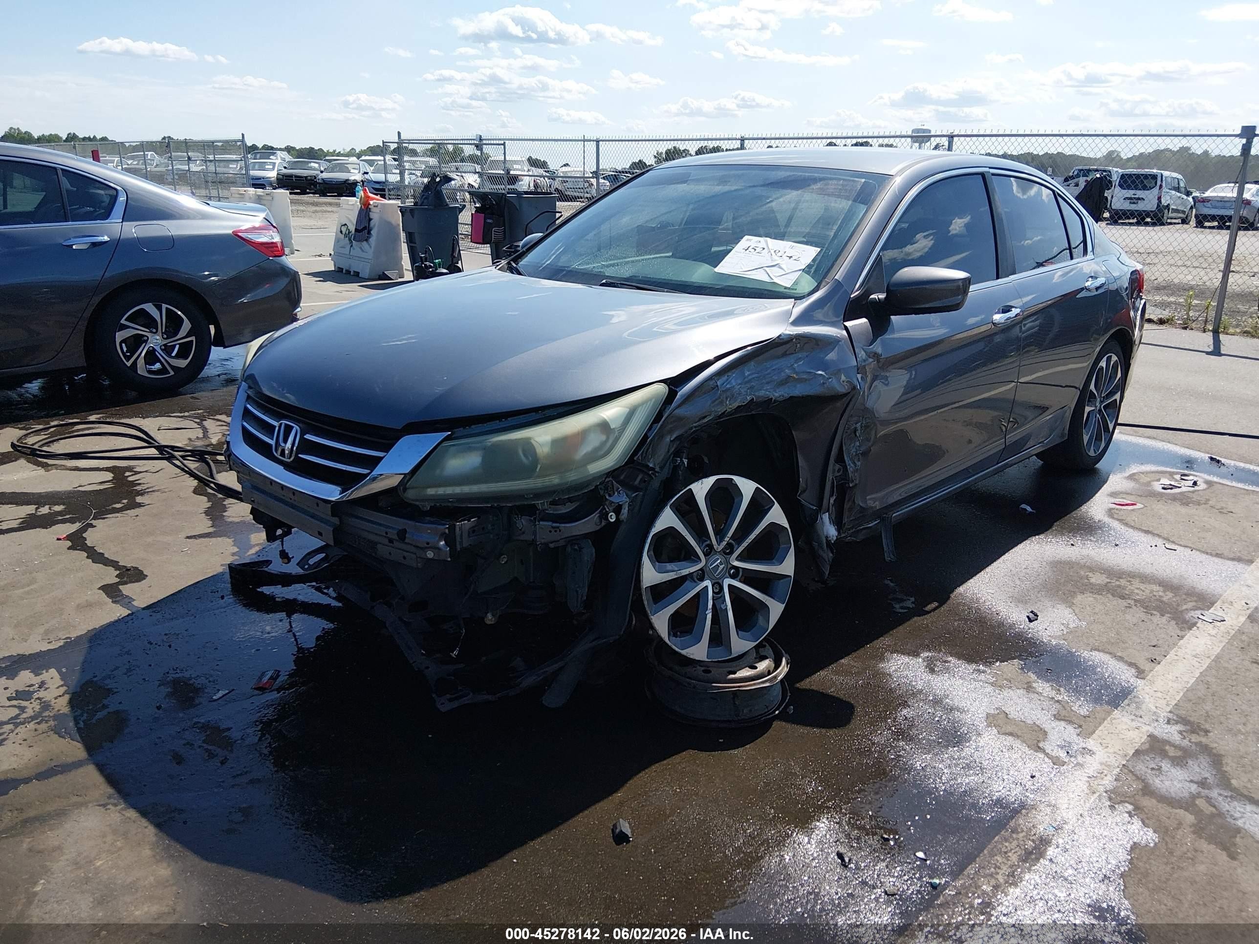 2015 Honda Accord Sport Gray vin: 1HGCR2F58FA254335