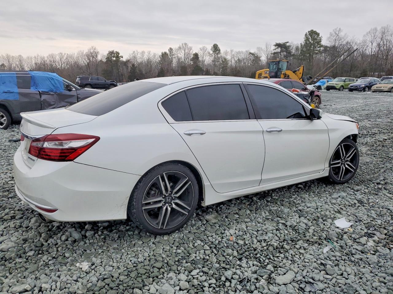 2016 Honda Accord Sport White vin: 1HGCR2F58GA023470