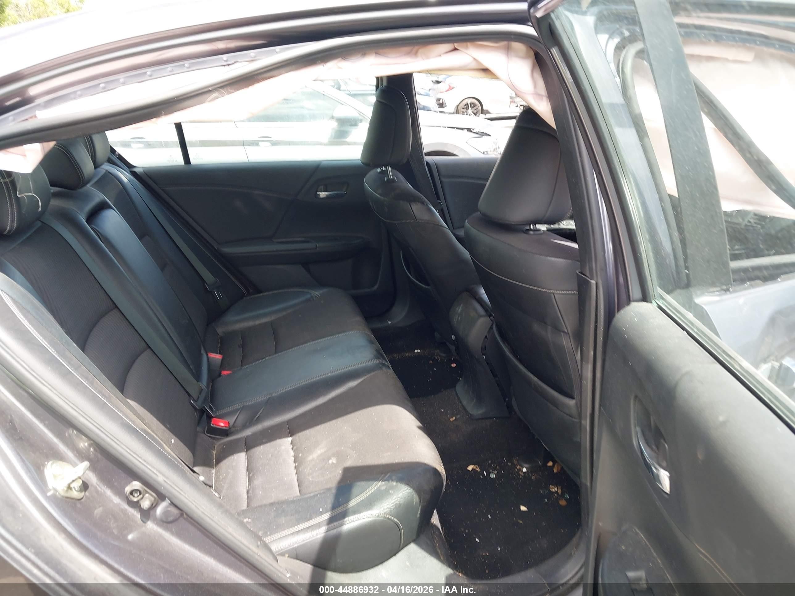 2016 Honda Accord Sport Gray vin: 1HGCR2F58GA093292