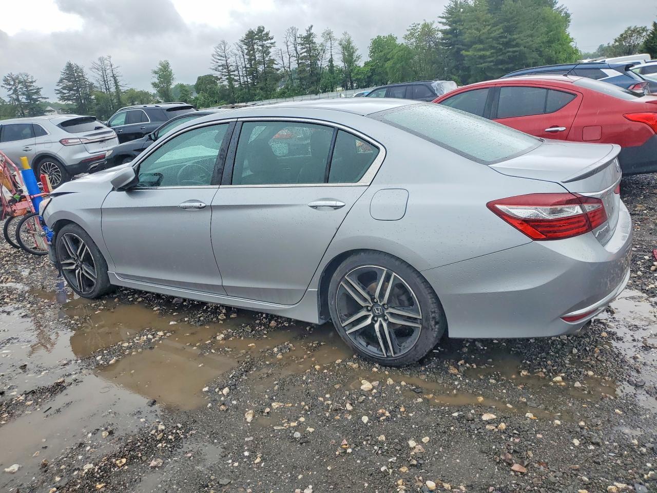 2016 Honda Accord Sport Silver vin: 1HGCR2F58GA108535