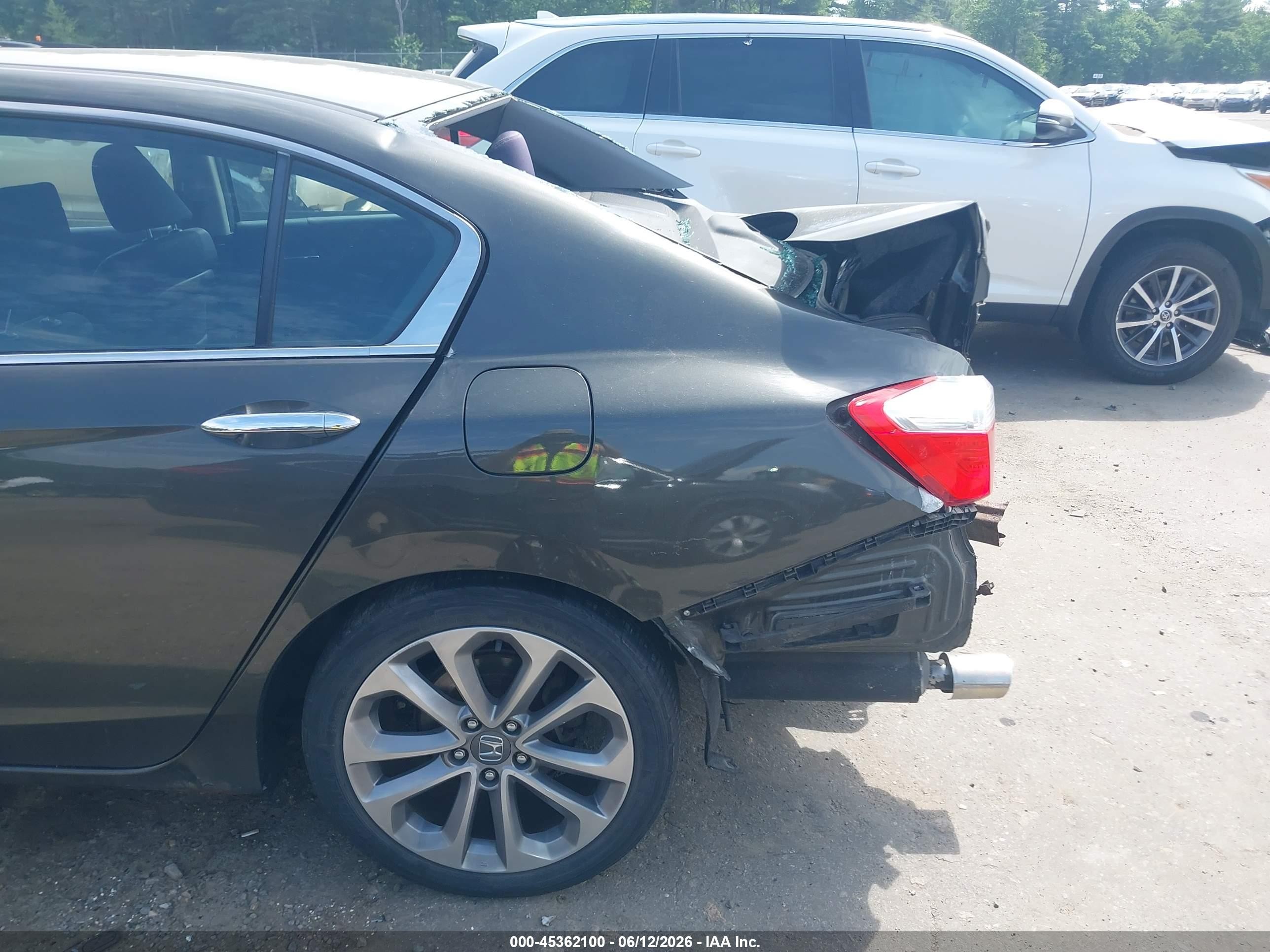 2013 Honda Accord Sport Silver vin: 1HGCR2F59DA038670