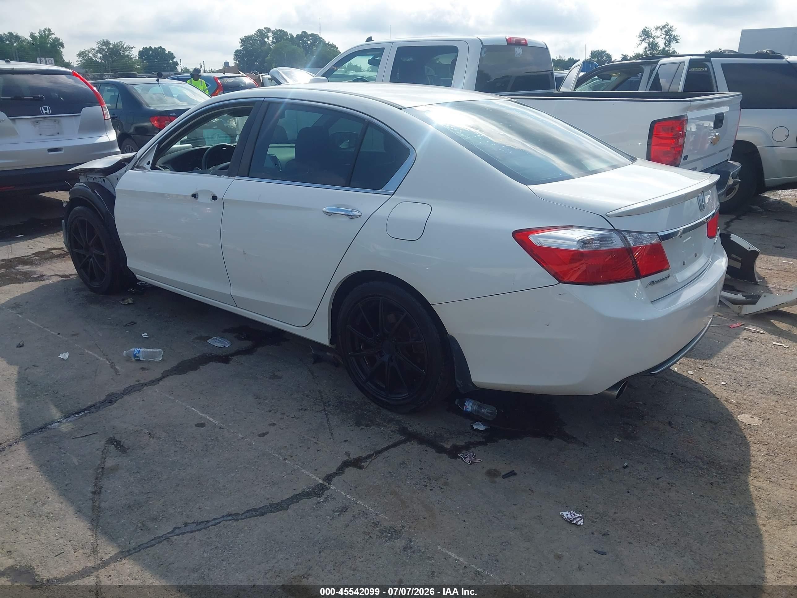2013 Honda Accord Sport White vin: 1HGCR2F59DA045098
