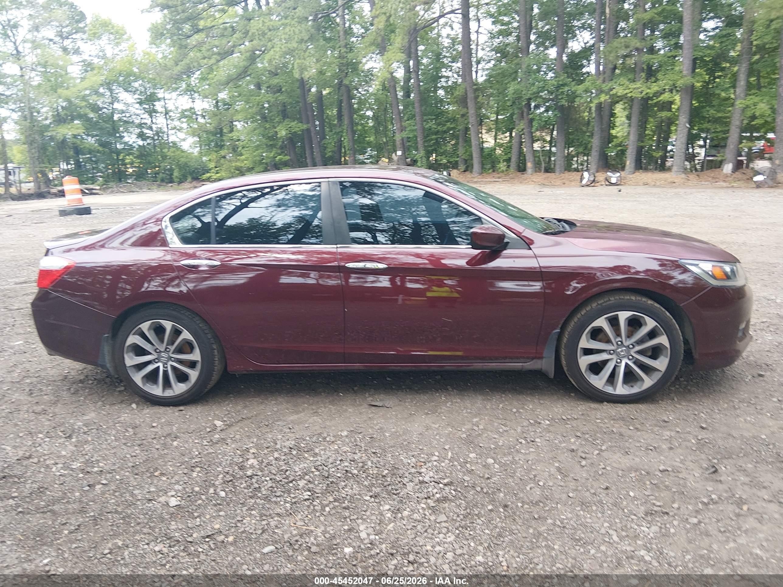 2013 Honda Accord Sport Burgundy vin: 1HGCR2F59DA231384