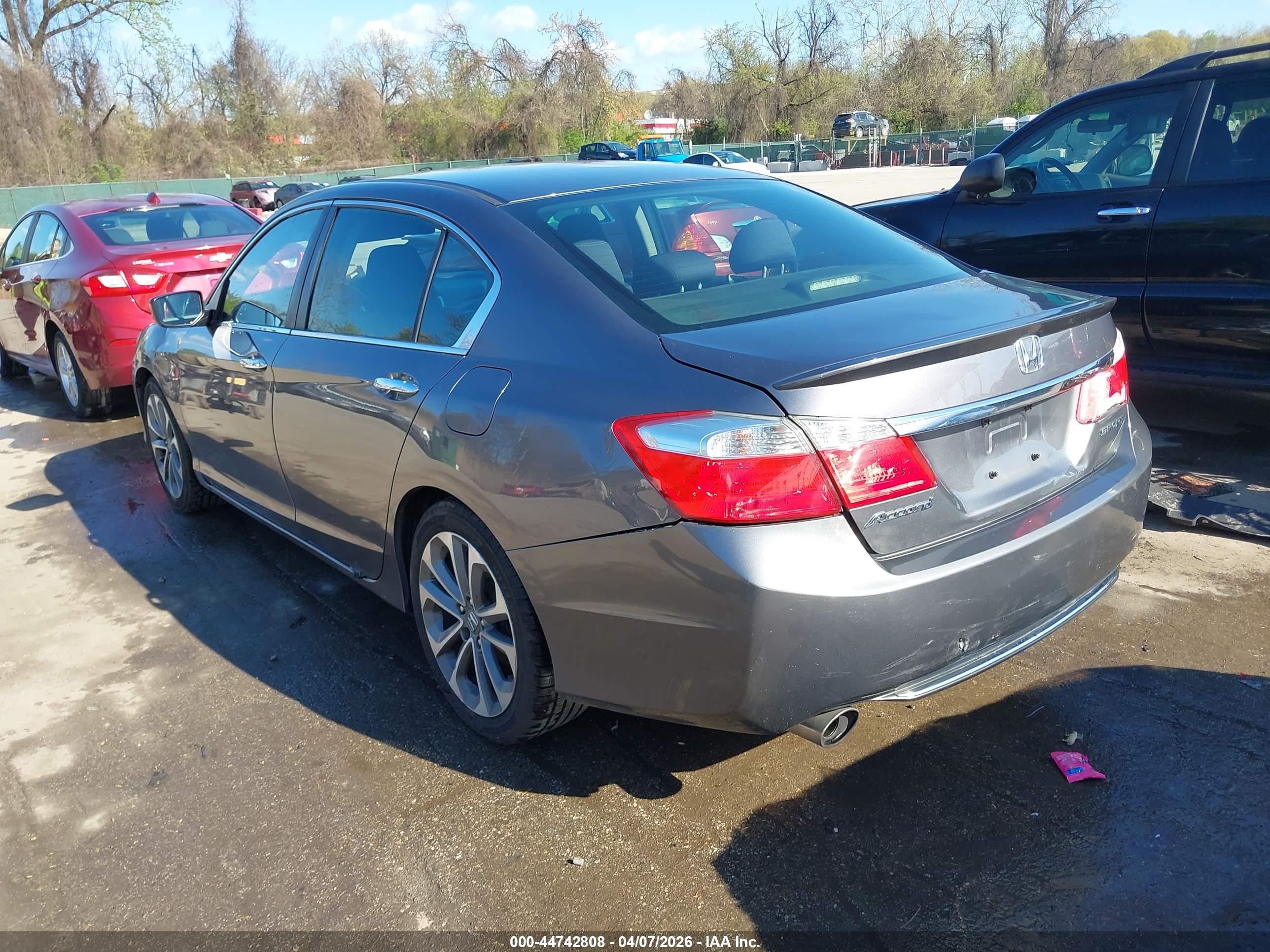 2014 Honda Accord Sport Gray vin: 1HGCR2F59EA044339