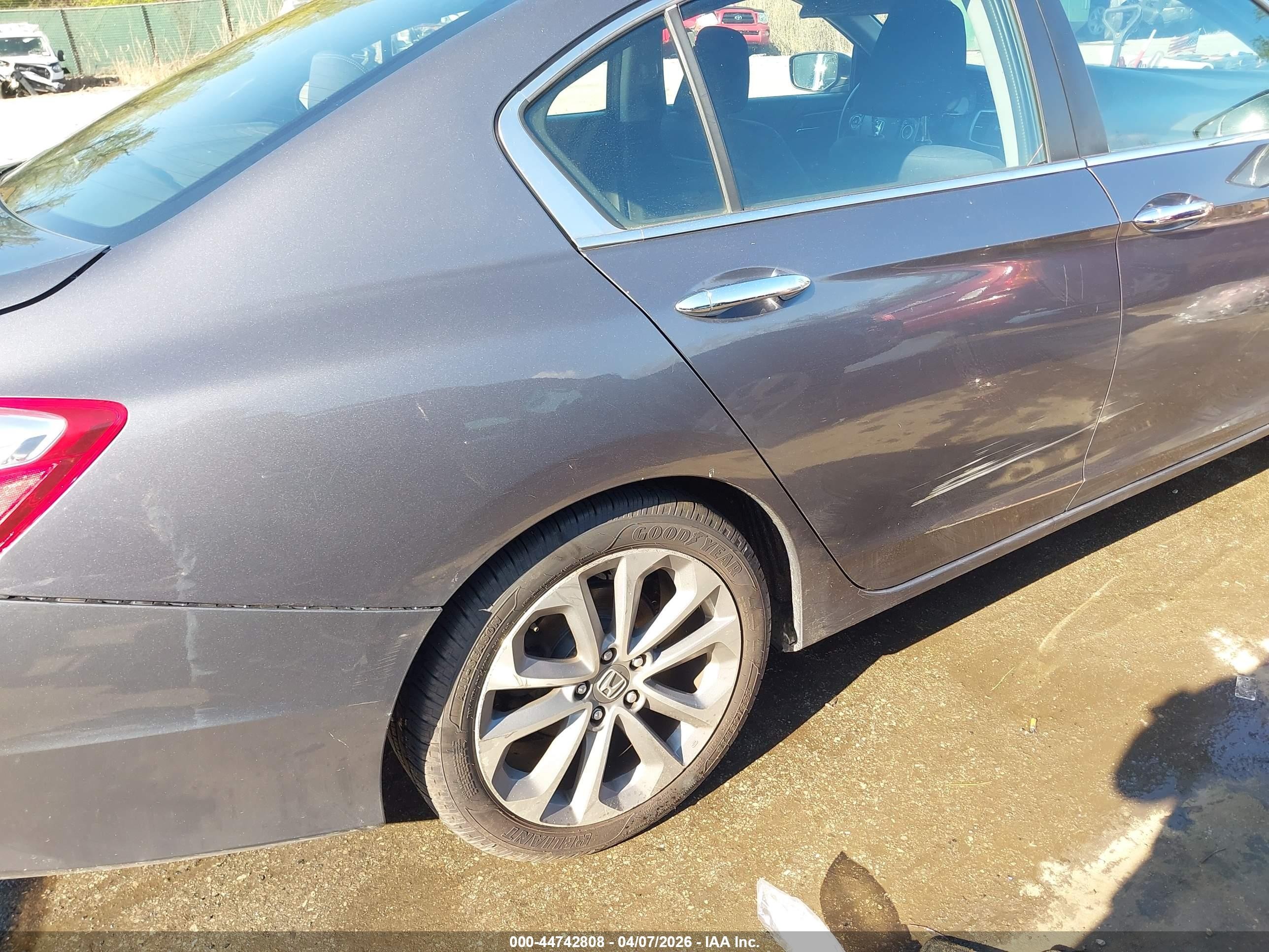 2014 Honda Accord Sport Gray vin: 1HGCR2F59EA044339