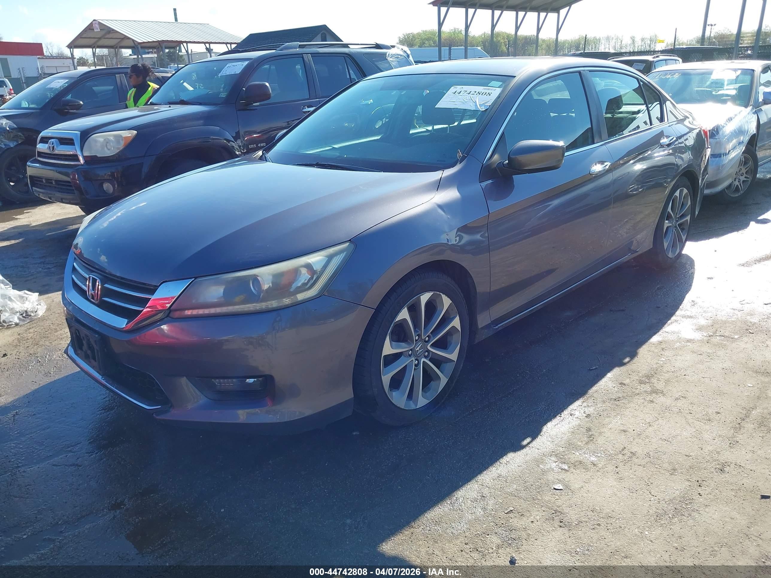 2014 Honda Accord Sport Gray vin: 1HGCR2F59EA044339