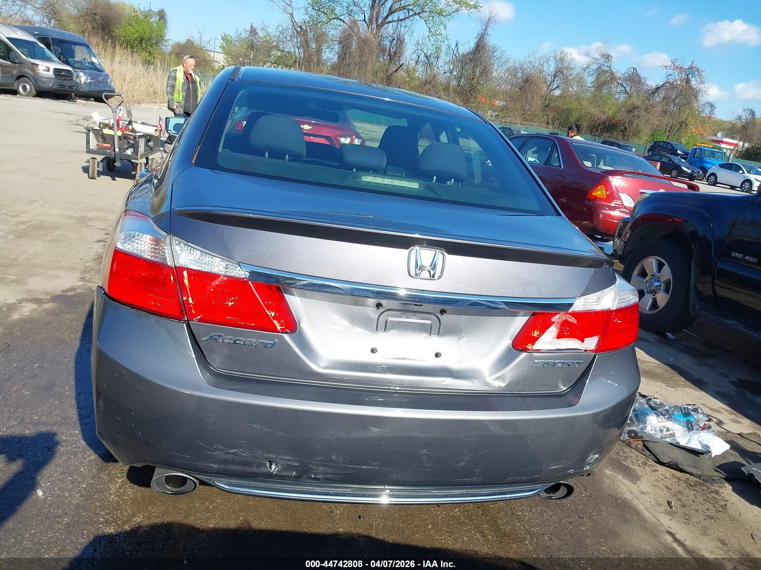 2014 Honda Accord Sport Gray vin: 1HGCR2F59EA044339