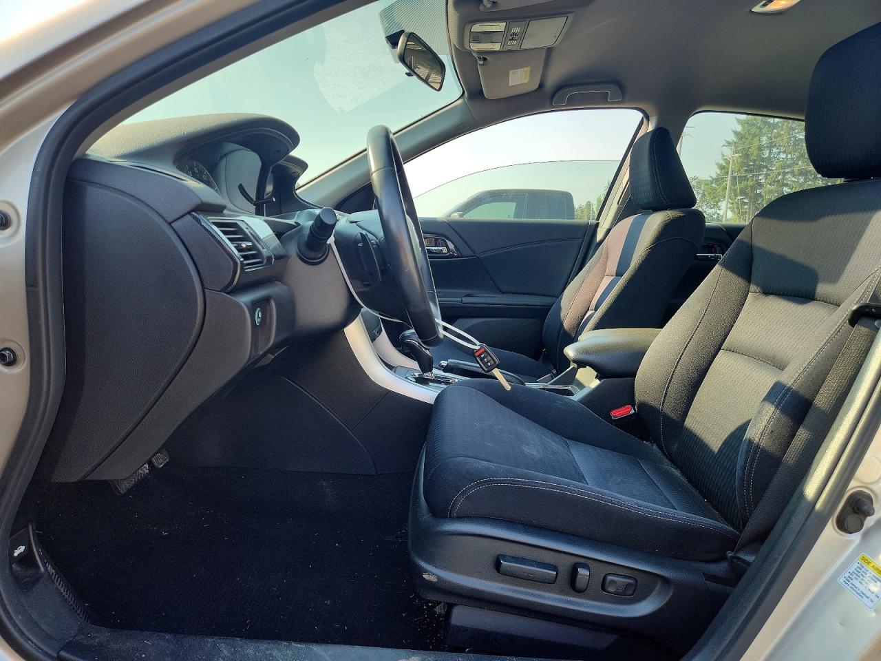 2014 Honda Accord Sport Beige vin: 1HGCR2F59EA227563
