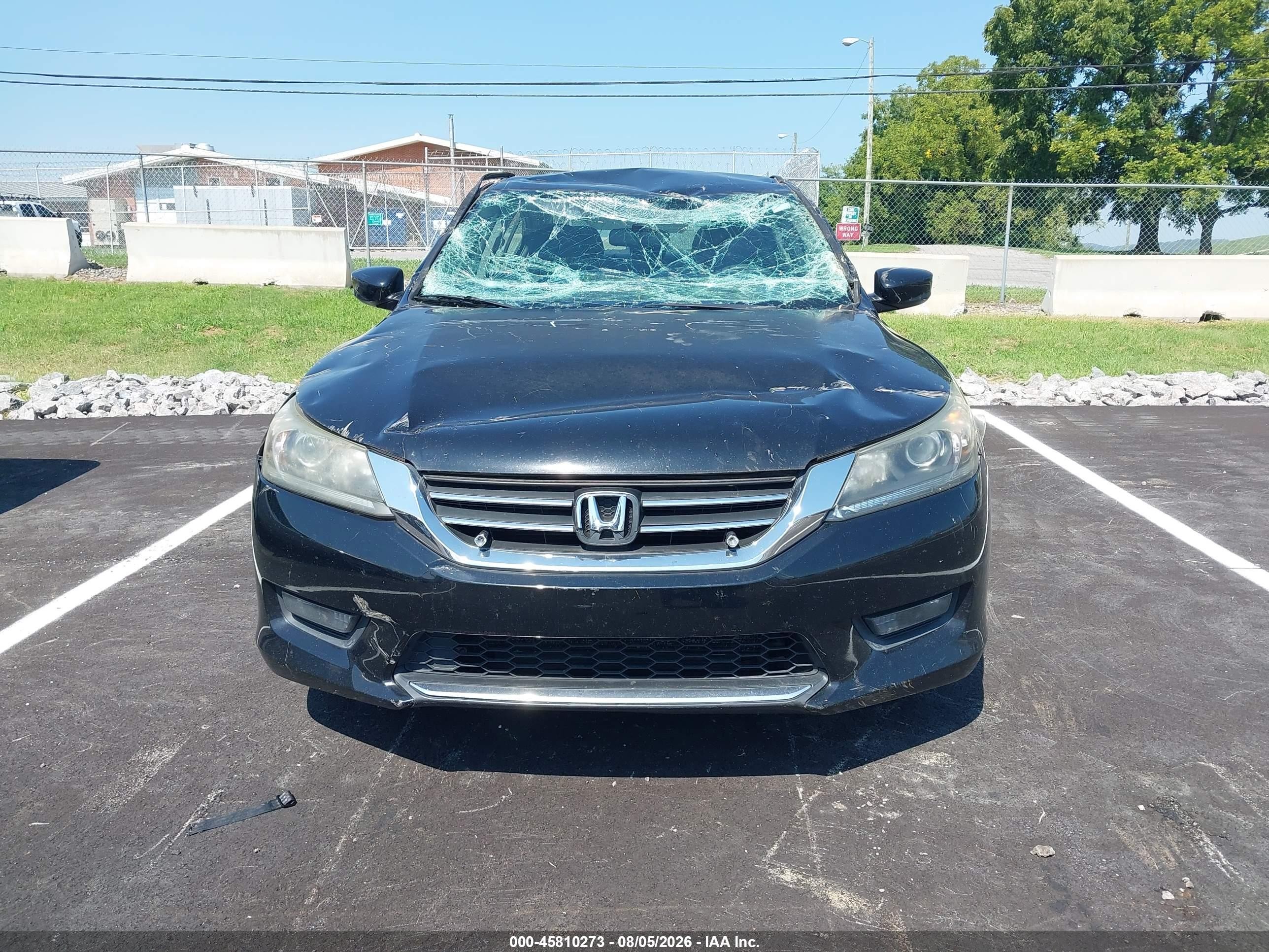 2015 Honda Accord Sport Черный vin: 1HGCR2F59FA001346