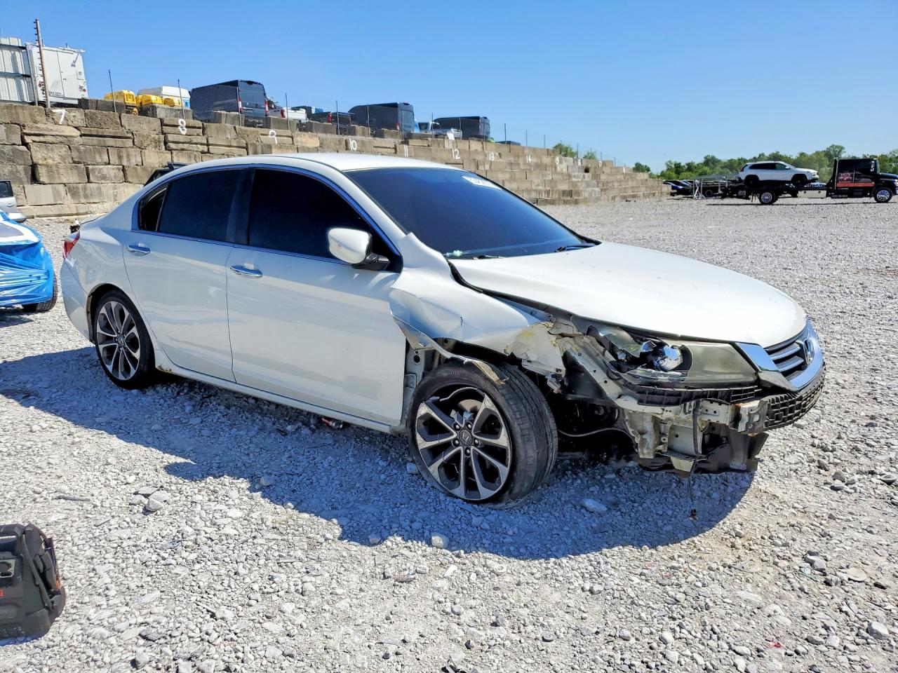 2015 Honda Accord Sport White vin: 1HGCR2F59FA102225