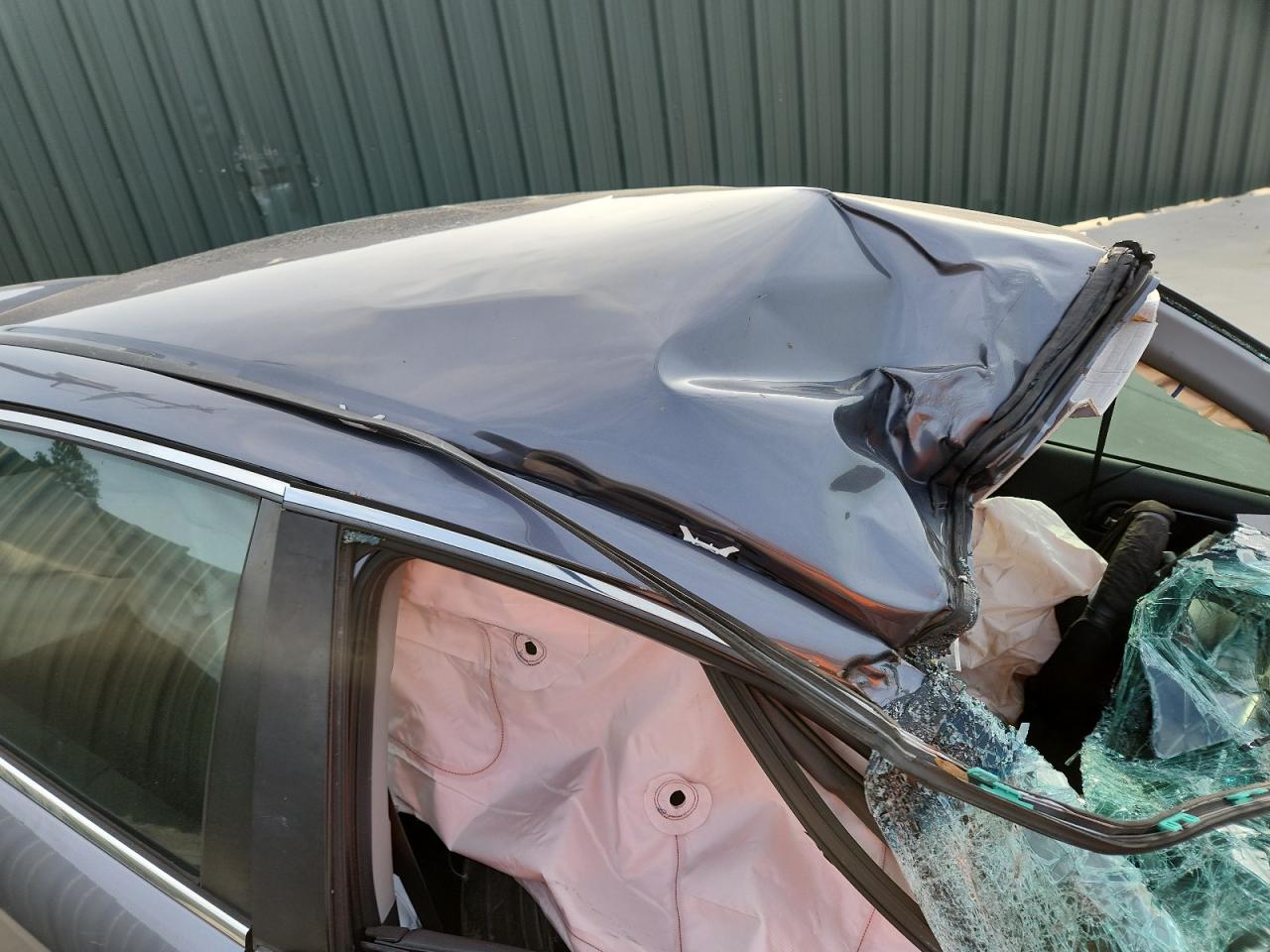 2015 Honda Accord Sport Silver vin: 1HGCR2F59FA140831 Damage: Roof, Severe Damage, Replacement Required