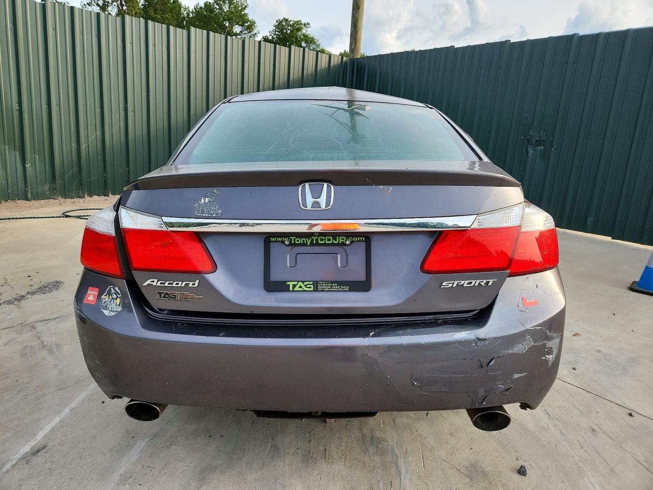 2015 Honda Accord Sport Silver vin: 1HGCR2F59FA140831