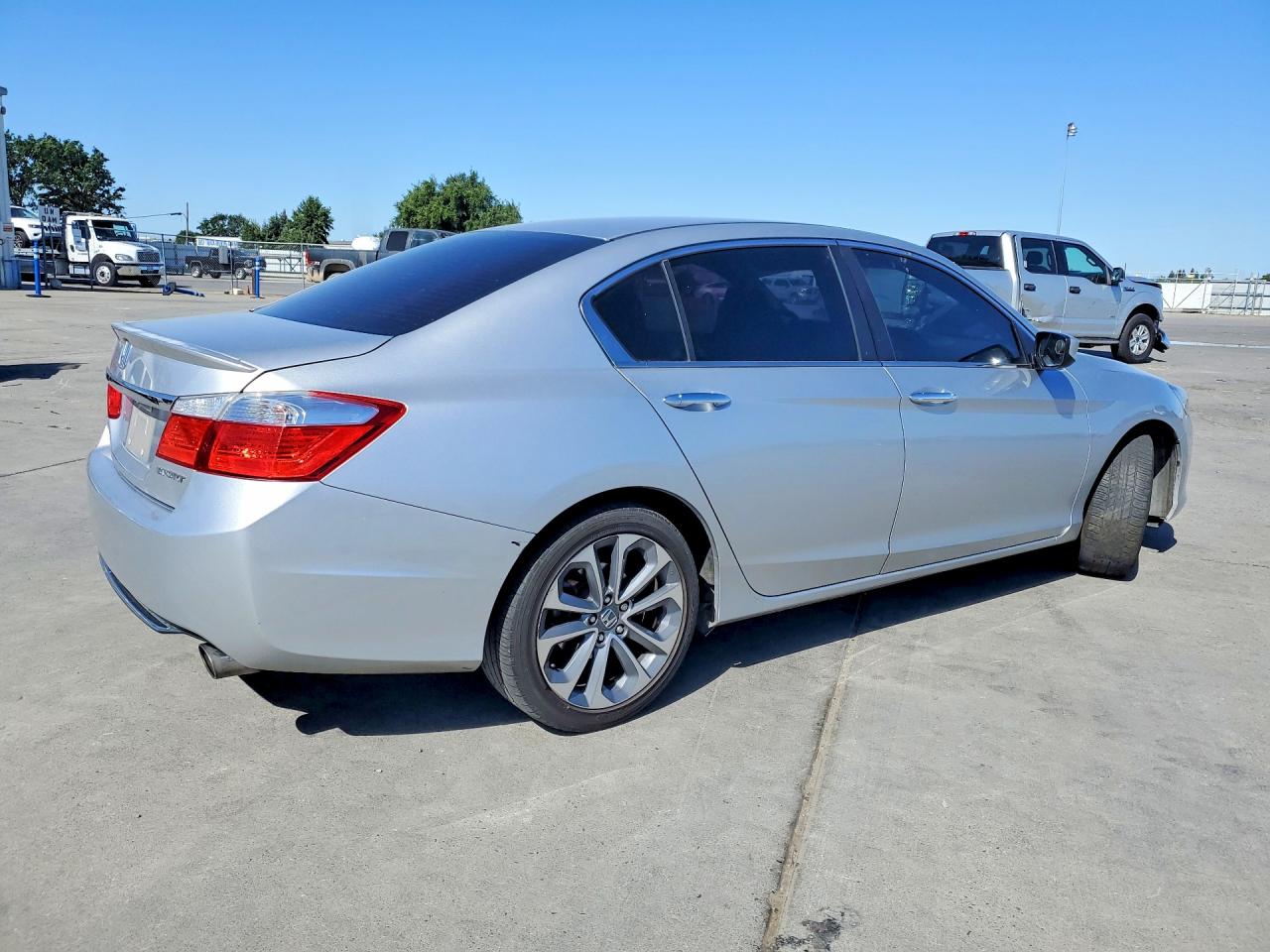 2015 Honda Accord Sport Silver vin: 1HGCR2F59FA179953