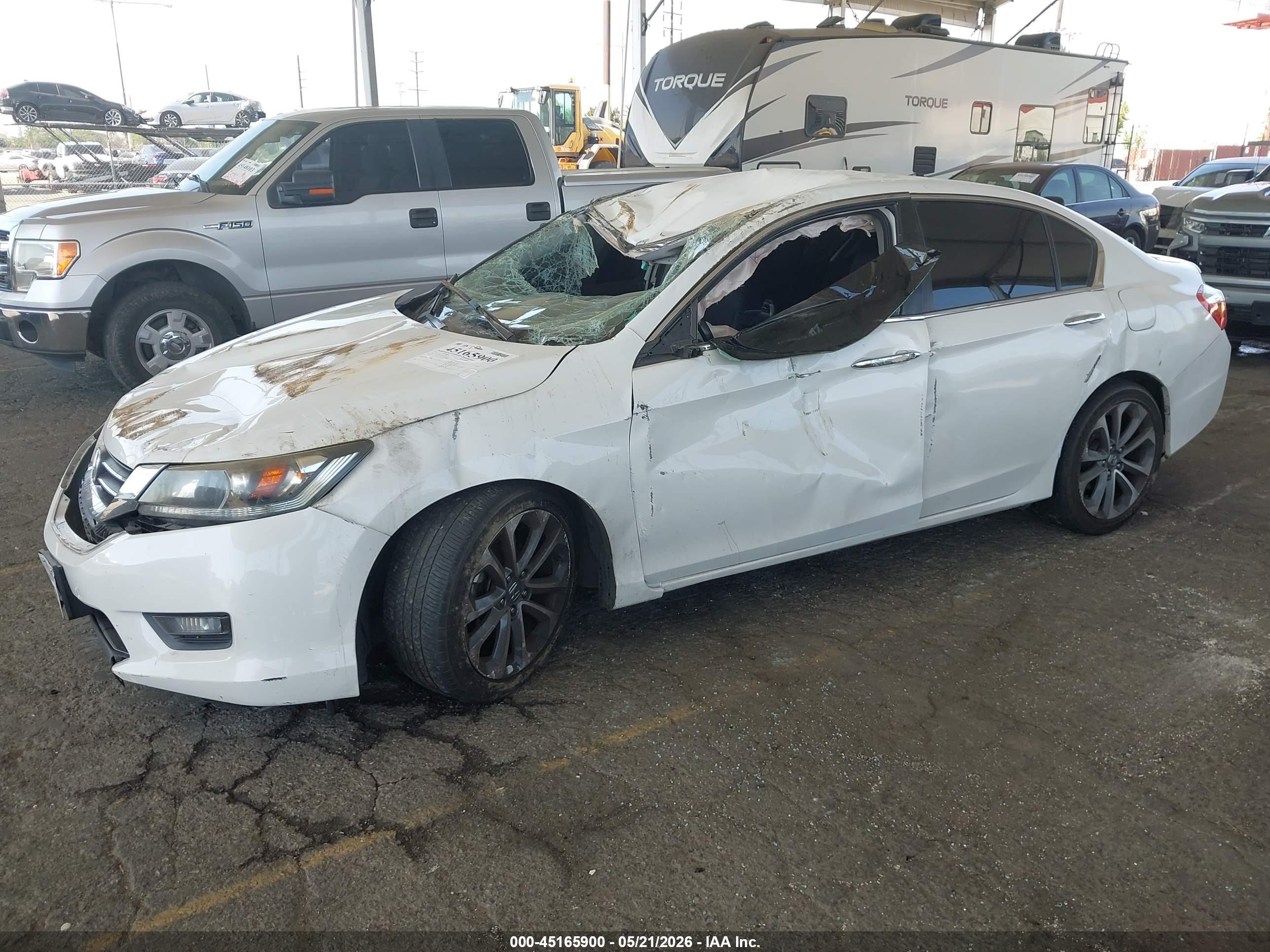 2015 Honda Accord Sport White vin: 1HGCR2F59FA237799