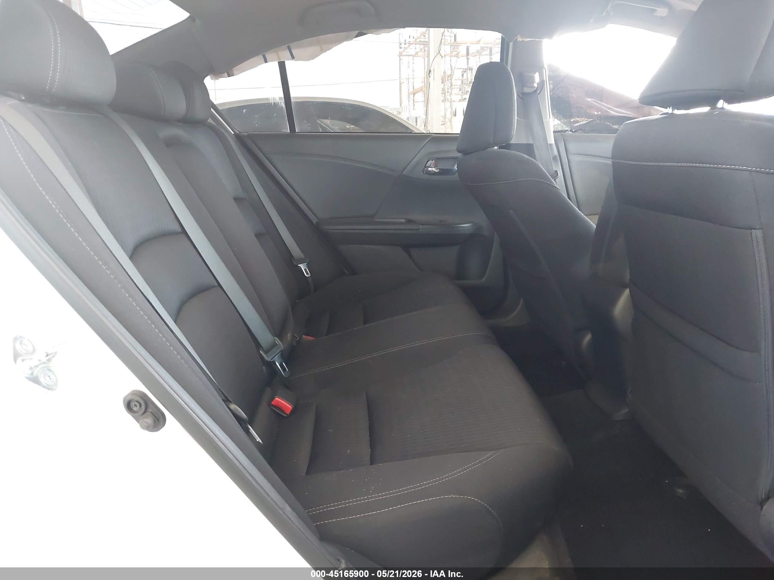 2015 Honda Accord Sport White vin: 1HGCR2F59FA237799