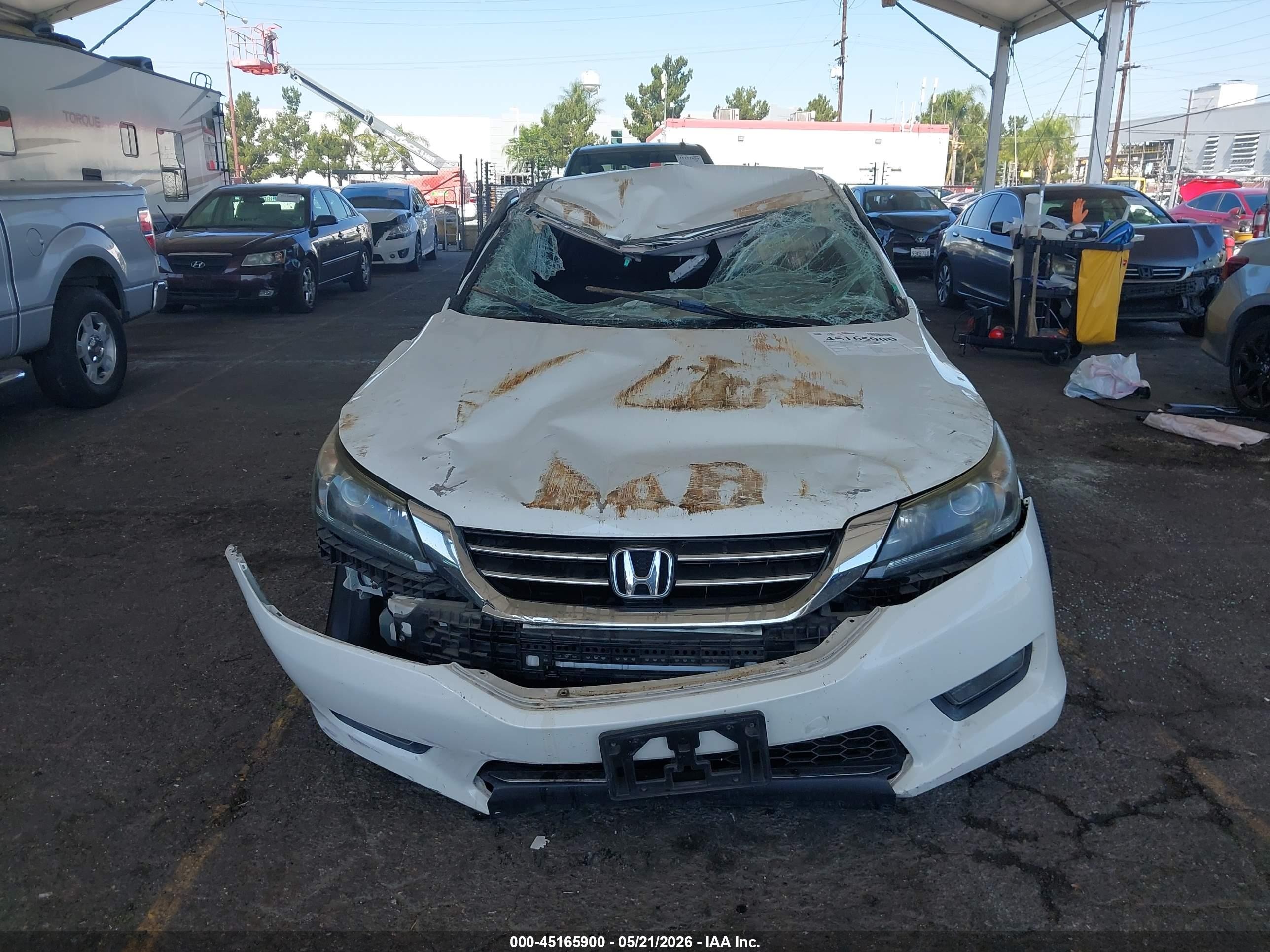 2015 Honda Accord Sport White vin: 1HGCR2F59FA237799