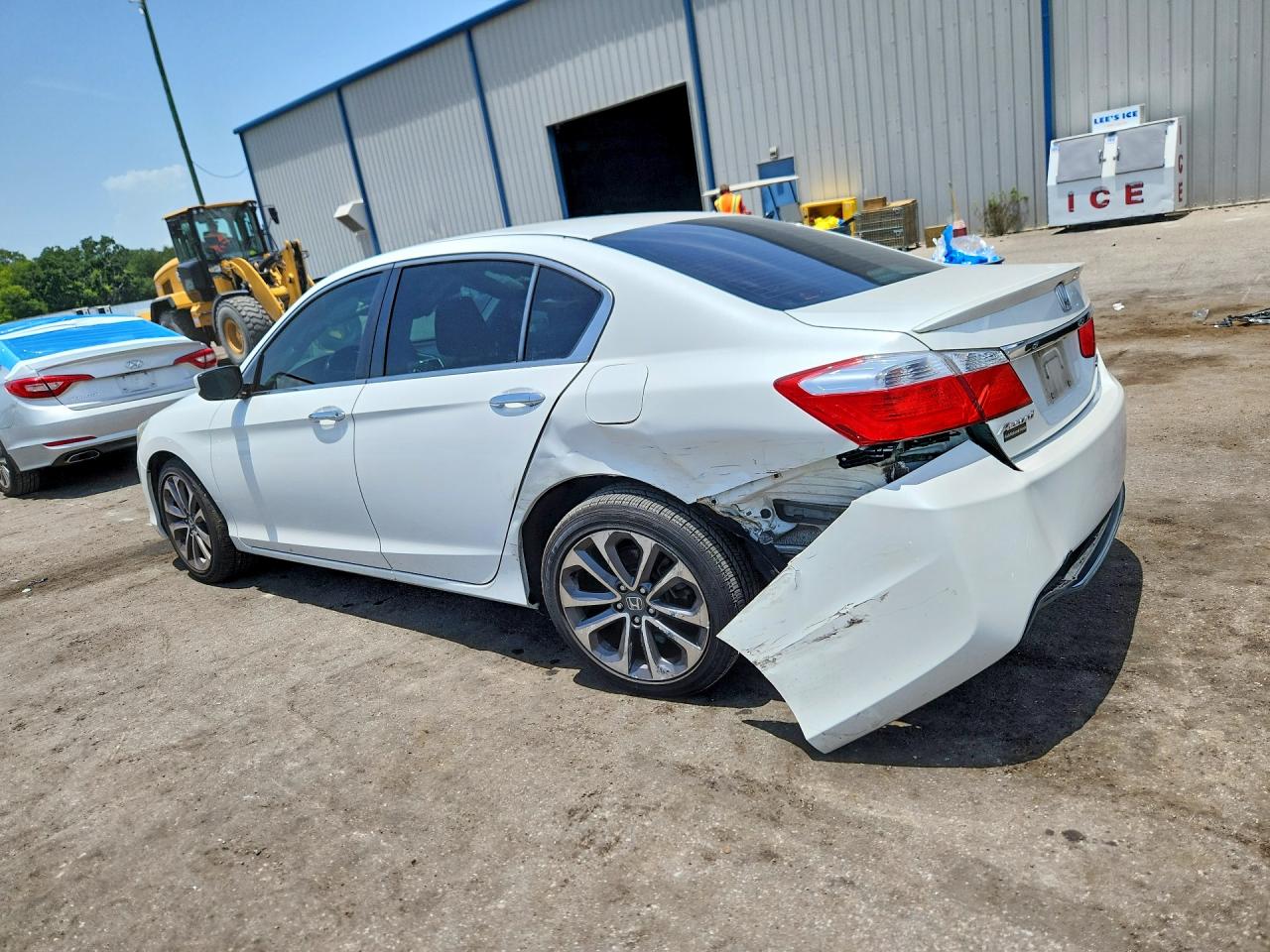 2015 Honda Accord Sport White vin: 1HGCR2F59FA248981