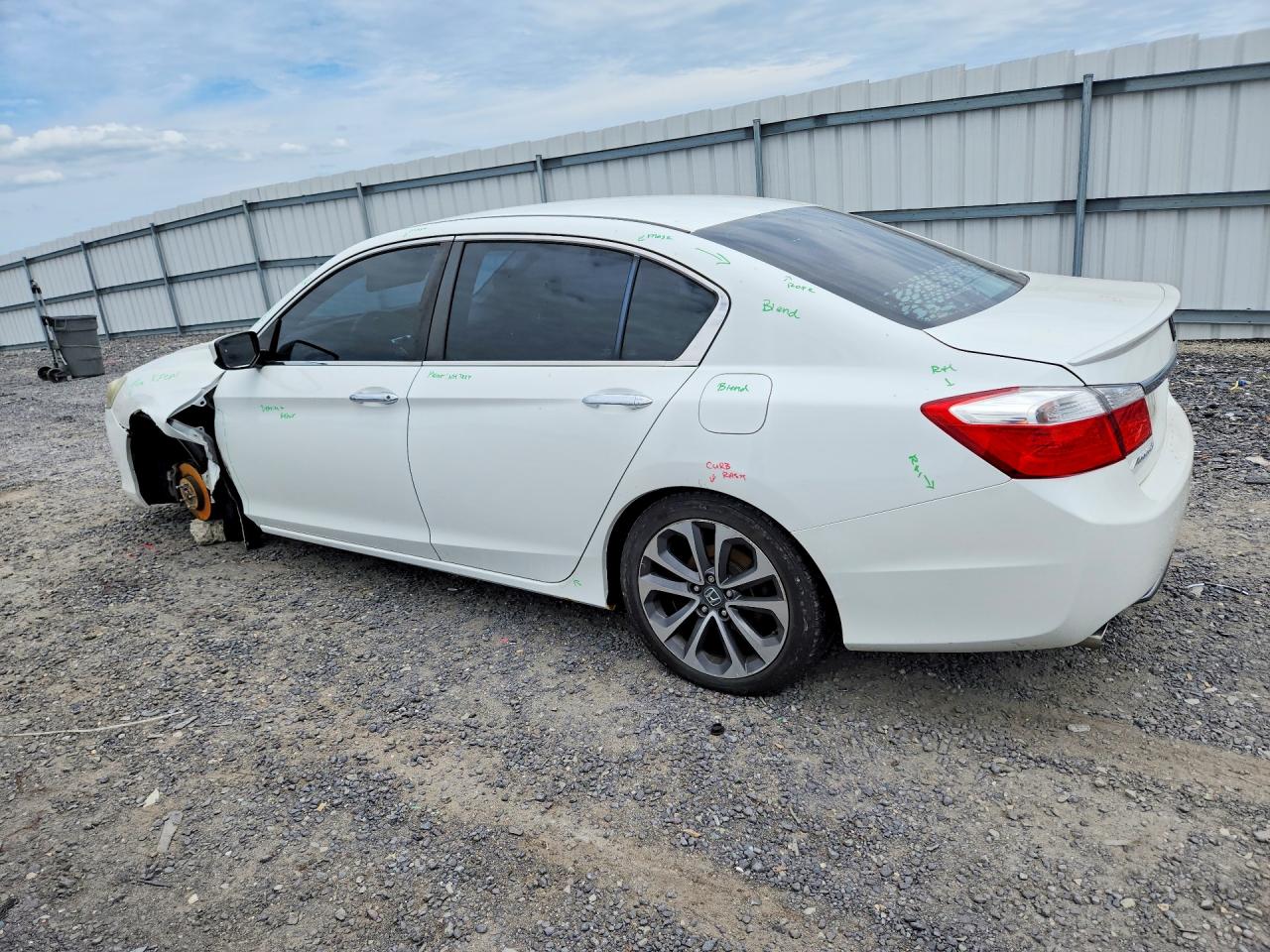 2015 Honda Accord Sport White vin: 1HGCR2F59FA251900