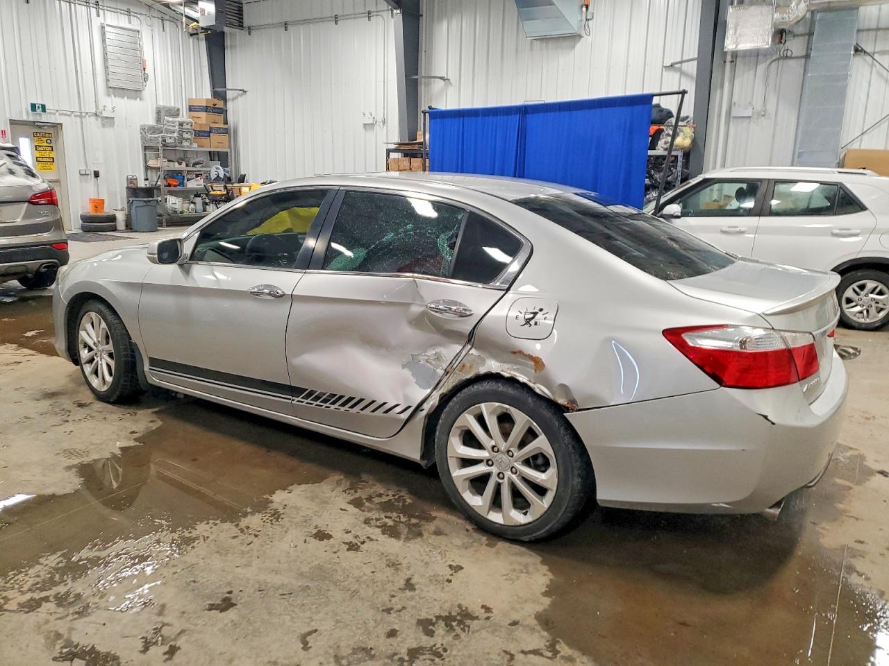 2015 Honda Accord Sport Silver vin: 1HGCR2F59FA808546