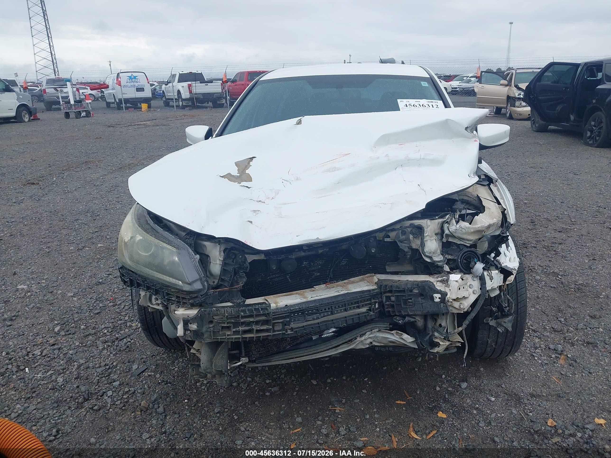 2013 Honda Accord Sport White vin: 1HGCR2F5XDA045112