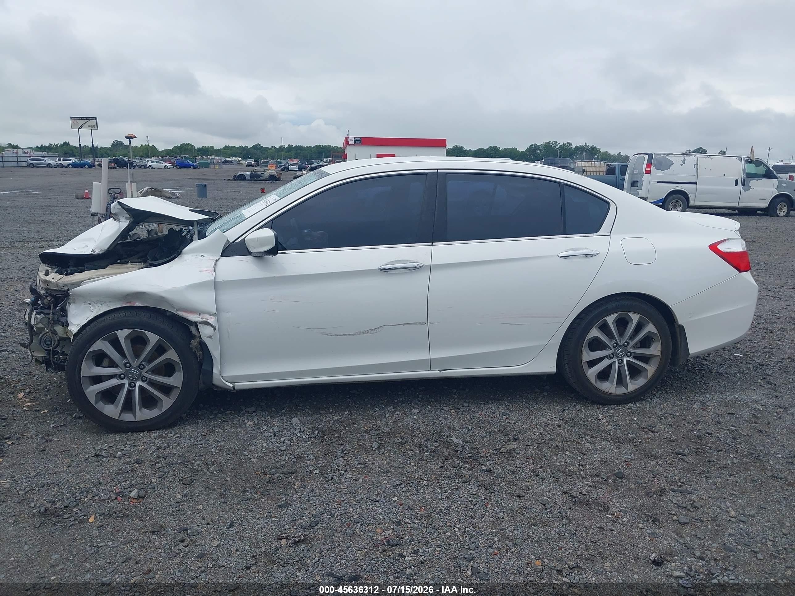 2013 Honda Accord Sport White vin: 1HGCR2F5XDA045112