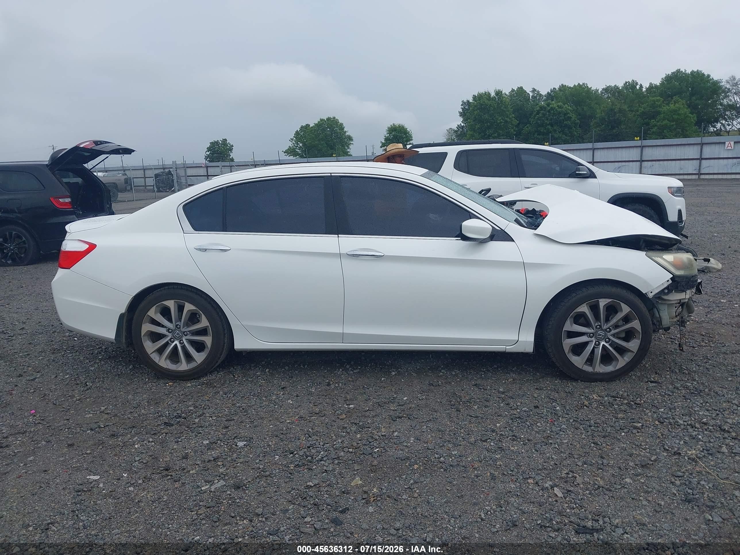 2013 Honda Accord Sport White vin: 1HGCR2F5XDA045112