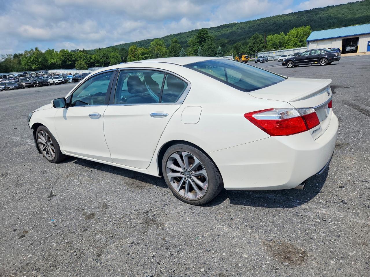2013 Honda Accord Sport White vin: 1HGCR2F5XDA214156
