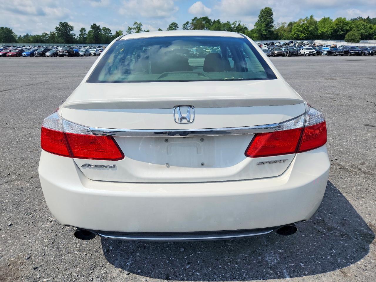 2013 Honda Accord Sport White vin: 1HGCR2F5XDA214156