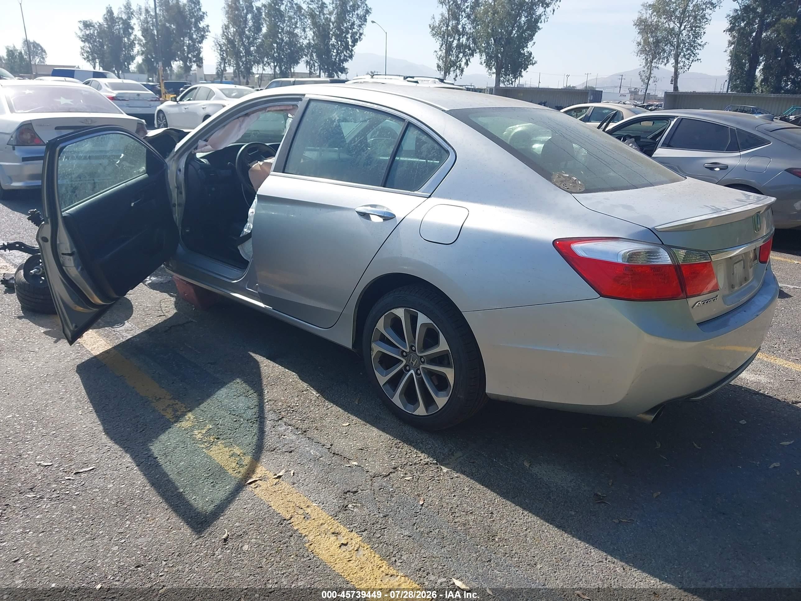 2013 Honda Accord Sport Silver vin: 1HGCR2F5XDA218398