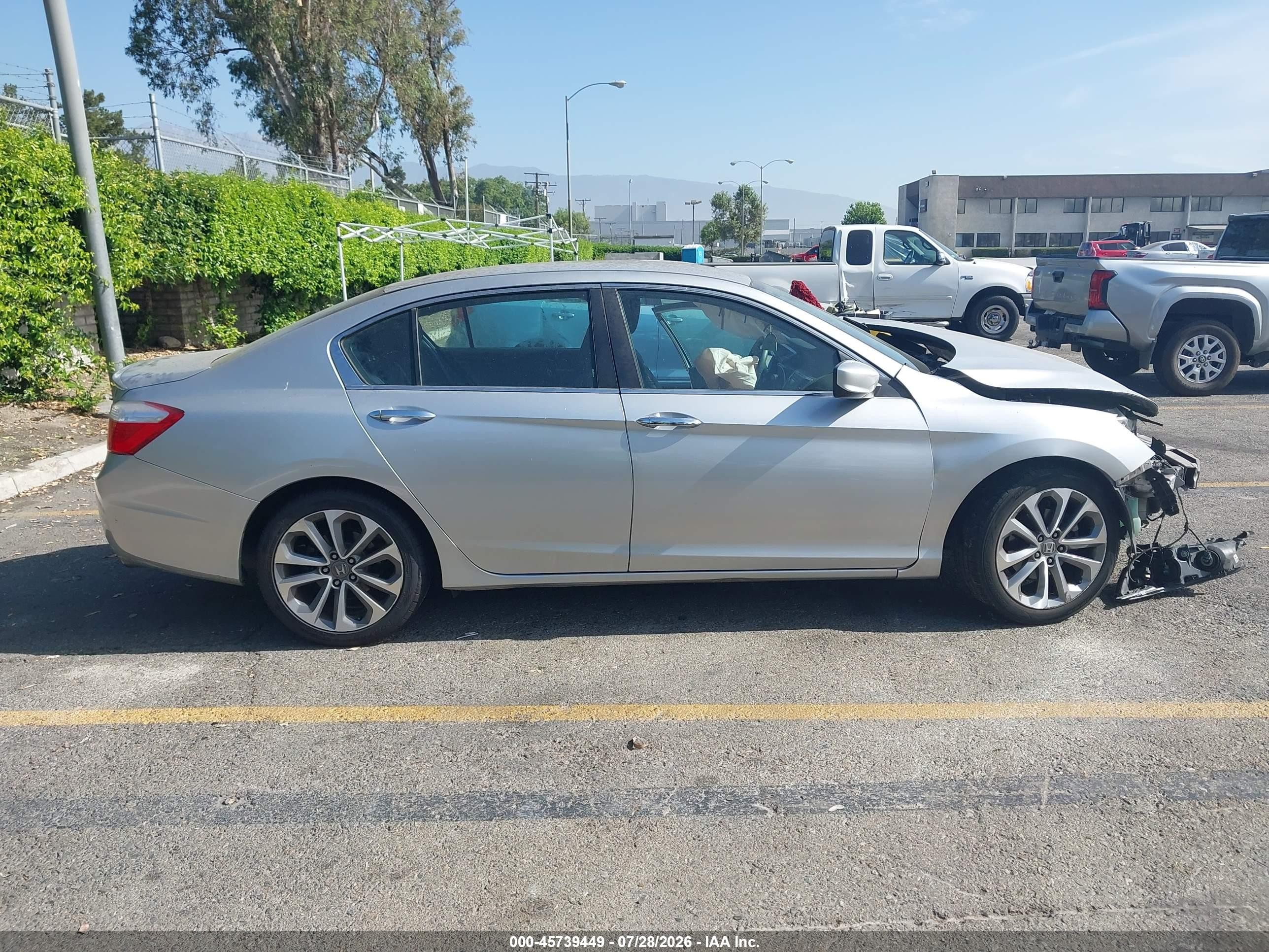 2013 Honda Accord Sport Silver vin: 1HGCR2F5XDA218398