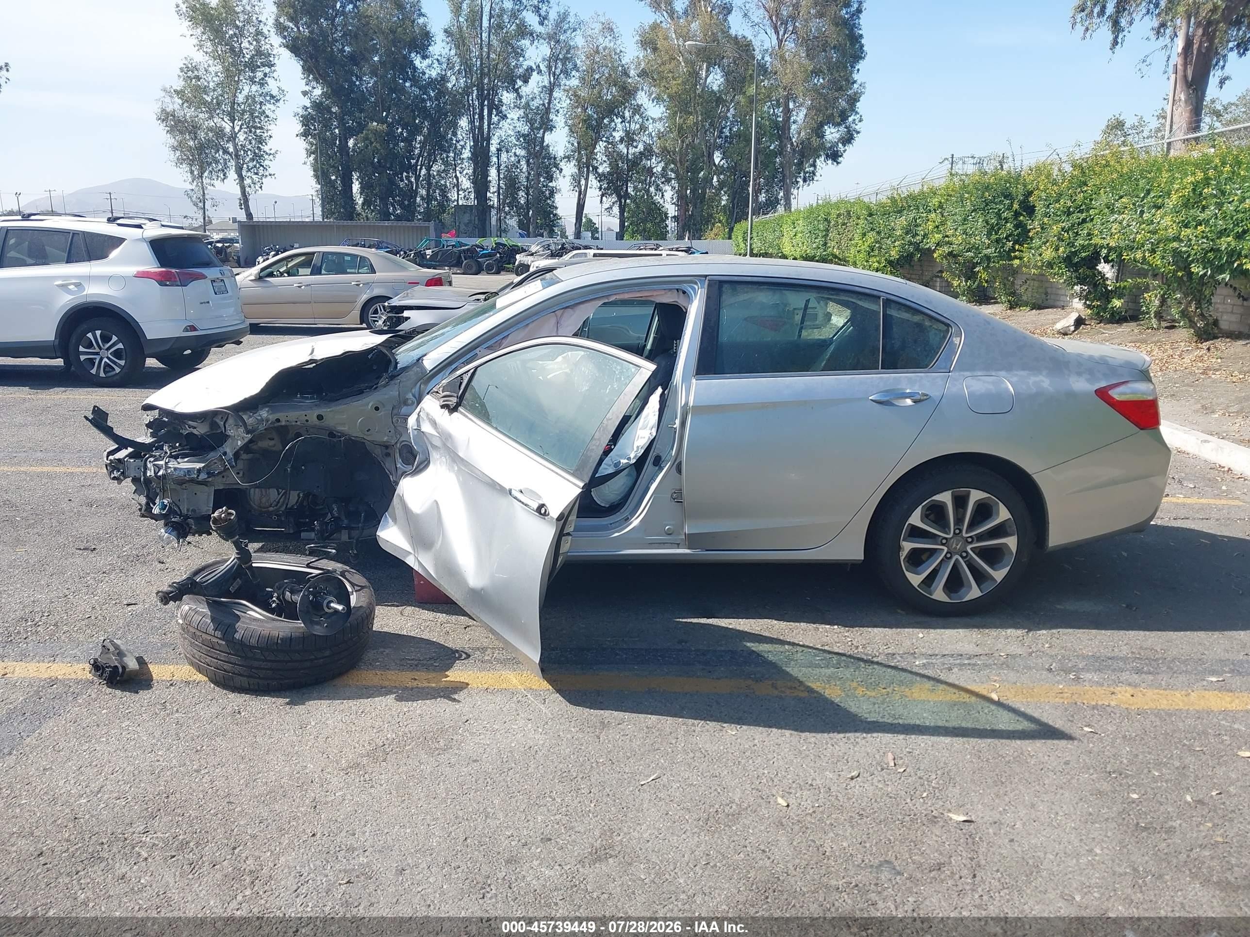 2013 Honda Accord Sport Silver vin: 1HGCR2F5XDA218398