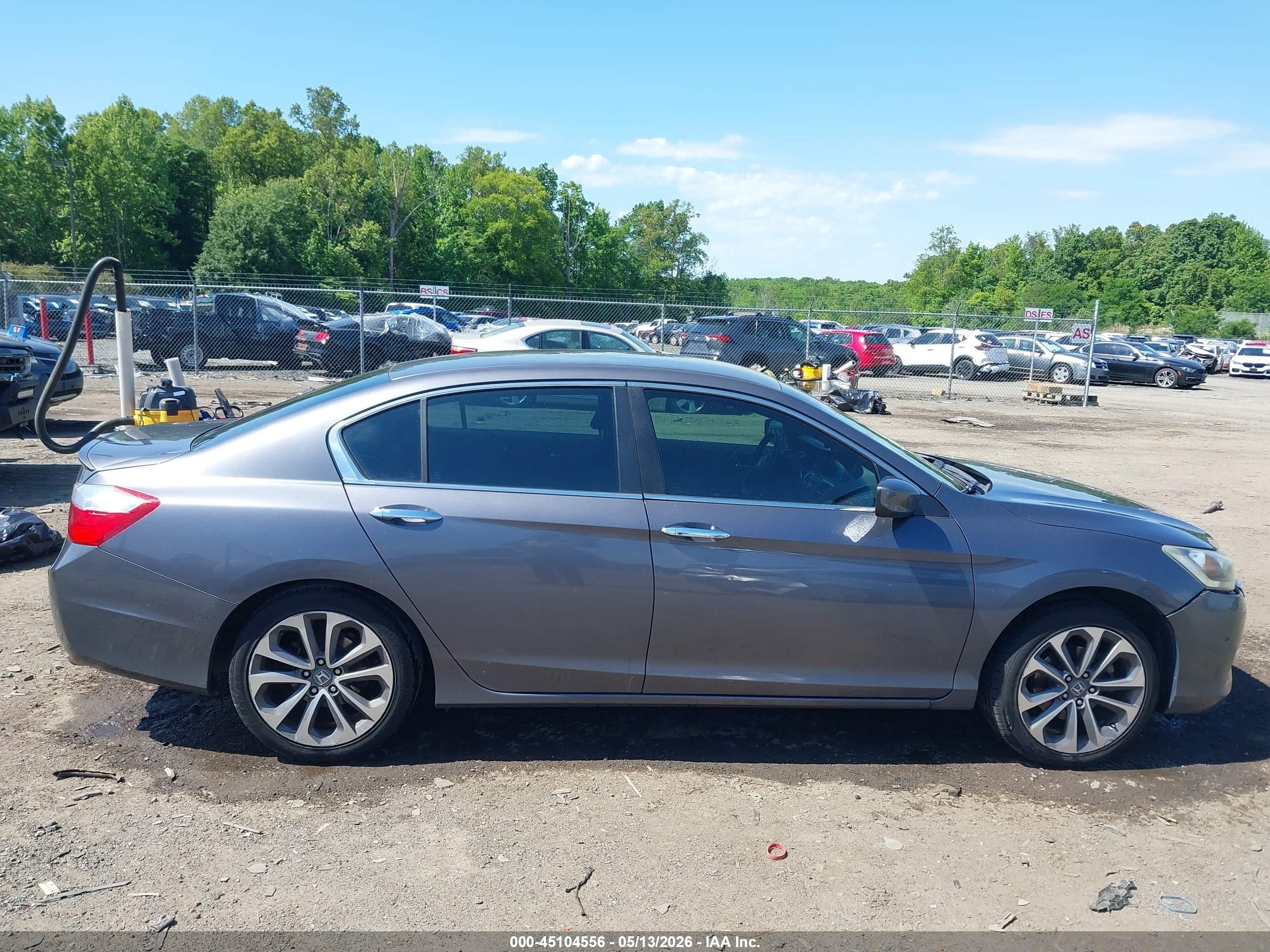 2013 Honda Accord Sport Gray vin: 1HGCR2F5XDA268623