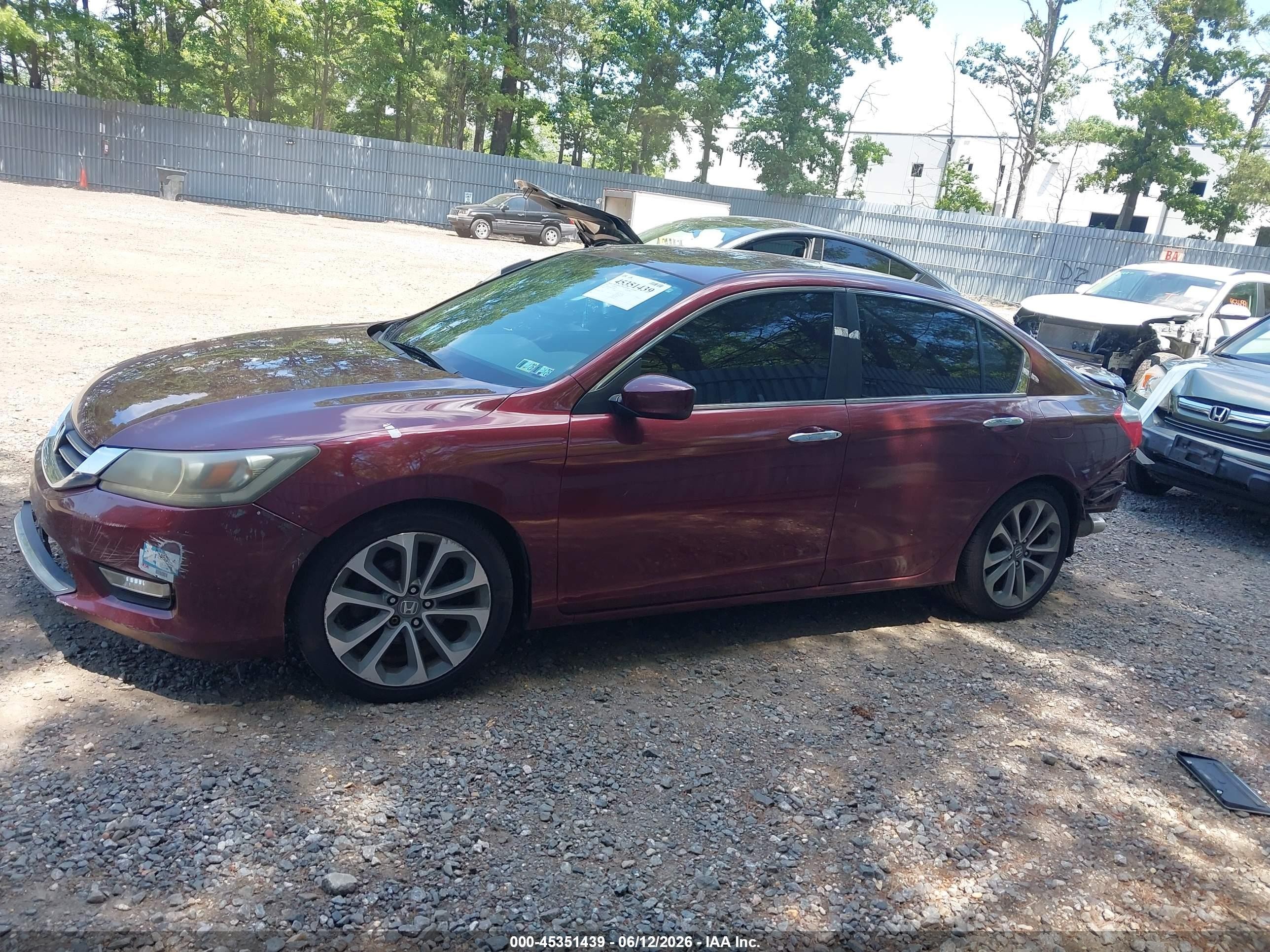 2014 Honda Accord Sport Темно-бордовый vin: 1HGCR2F5XEA080279