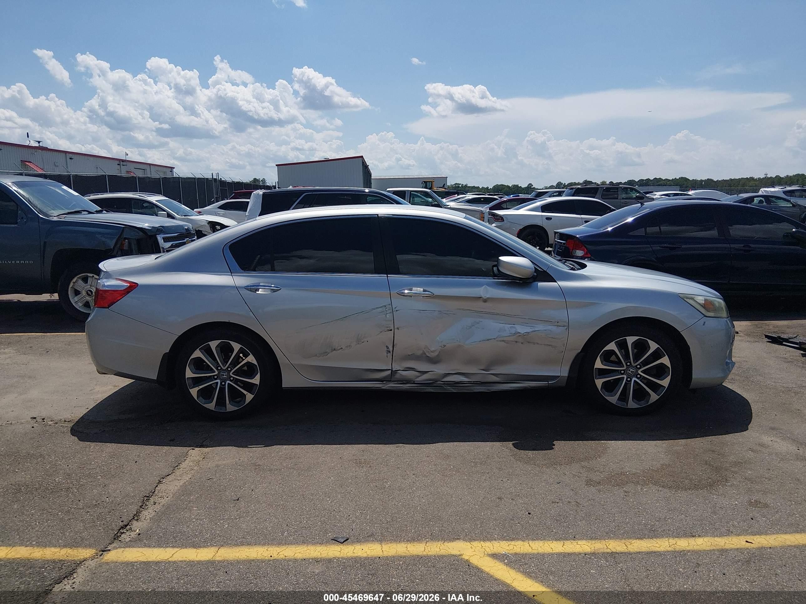 2014 Honda Accord Sport Silver vin: 1HGCR2F5XEA198655