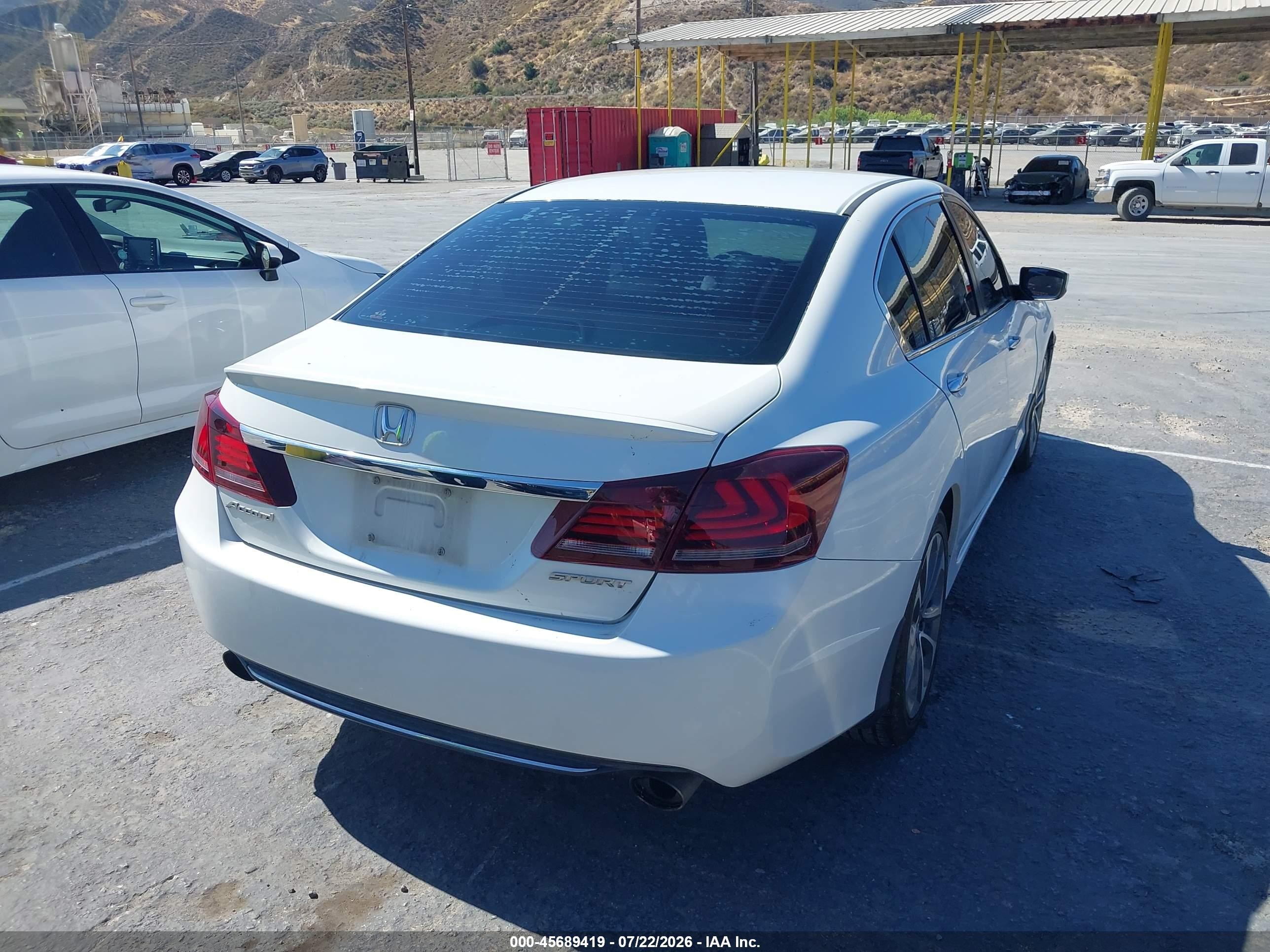 2014 Honda Accord Sport White vin: 1HGCR2F5XEA234375