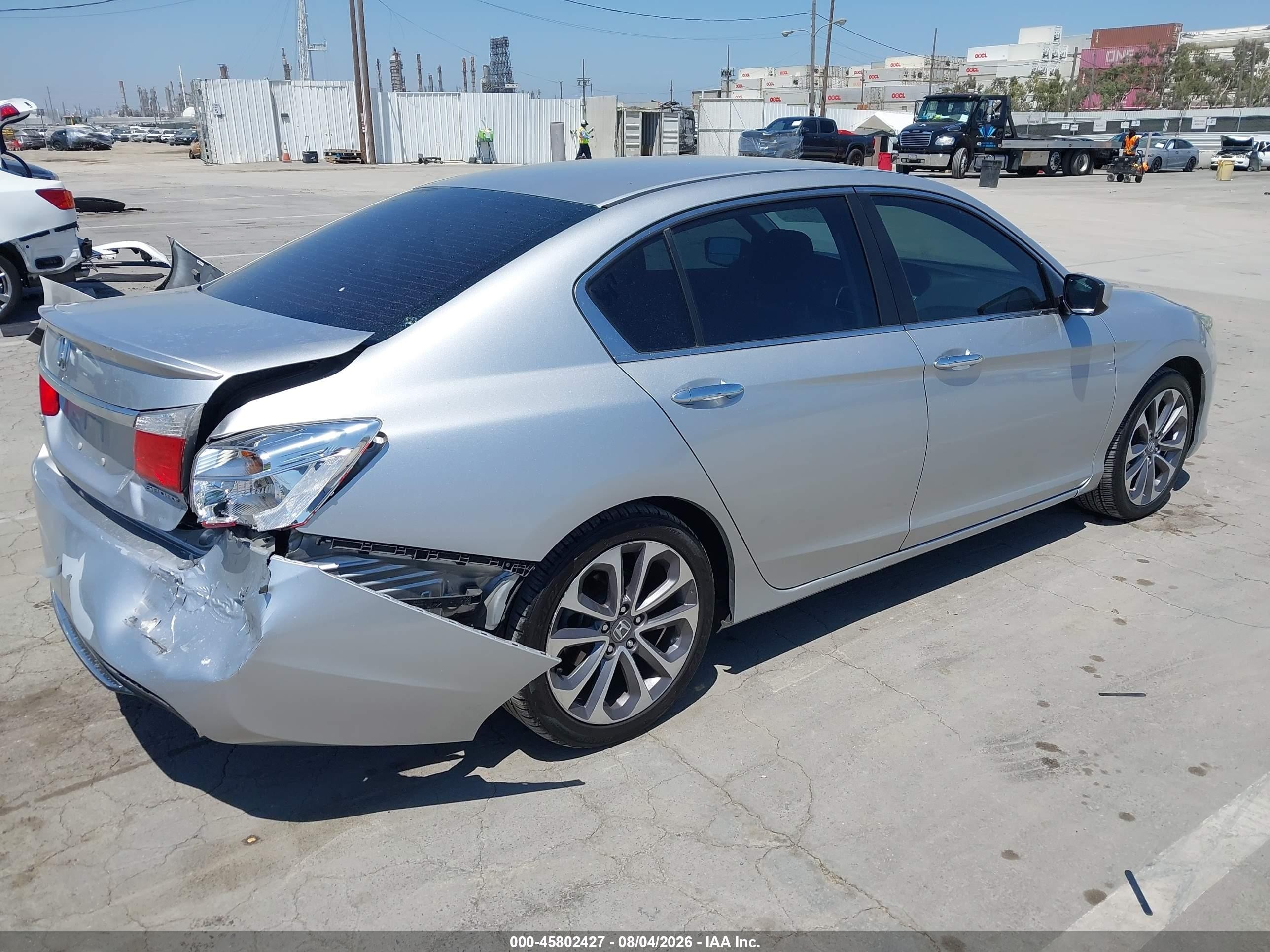 2015 Honda Accord Sport Silver vin: 1HGCR2F5XFA019726