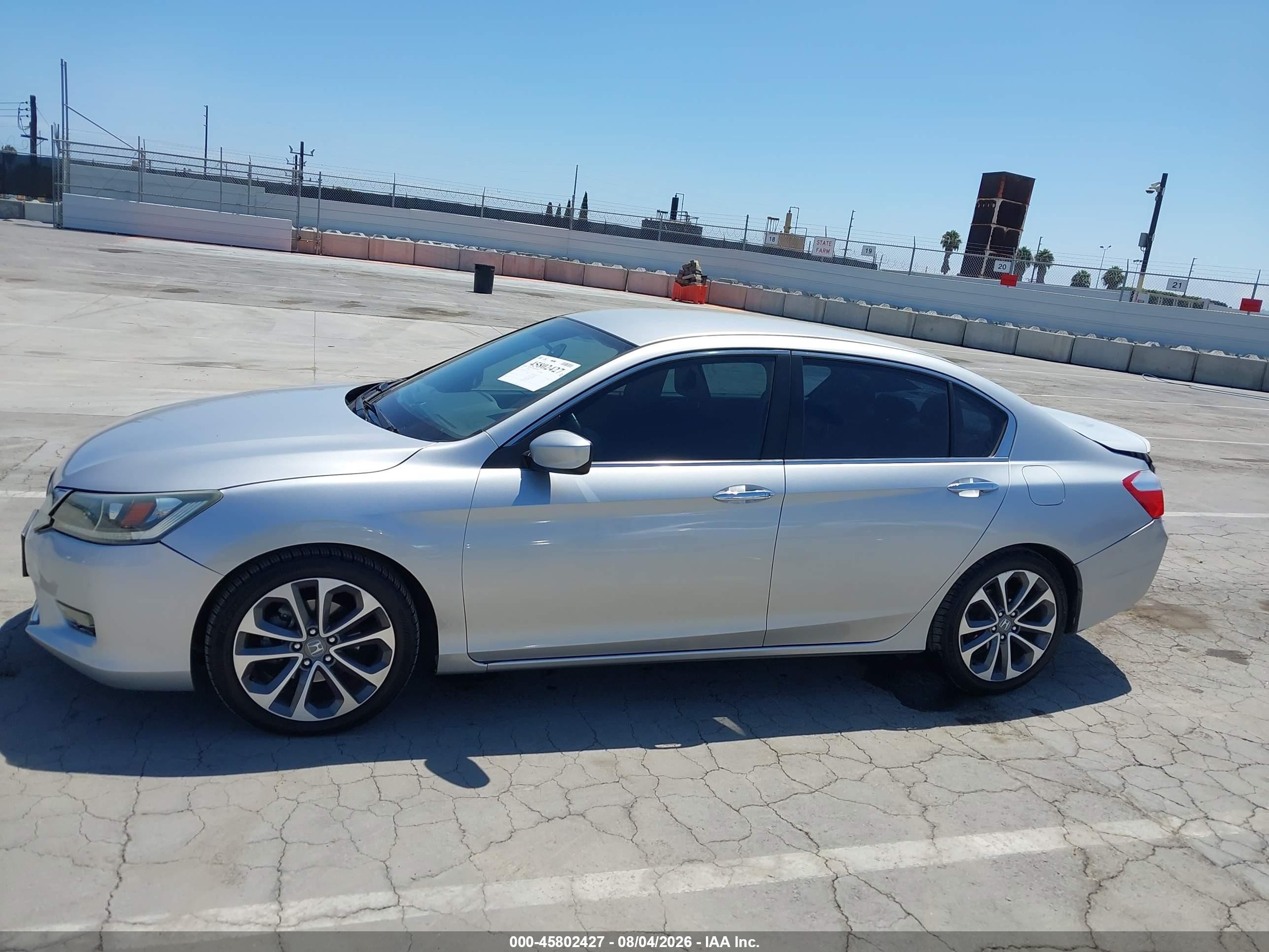 2015 Honda Accord Sport Silver vin: 1HGCR2F5XFA019726