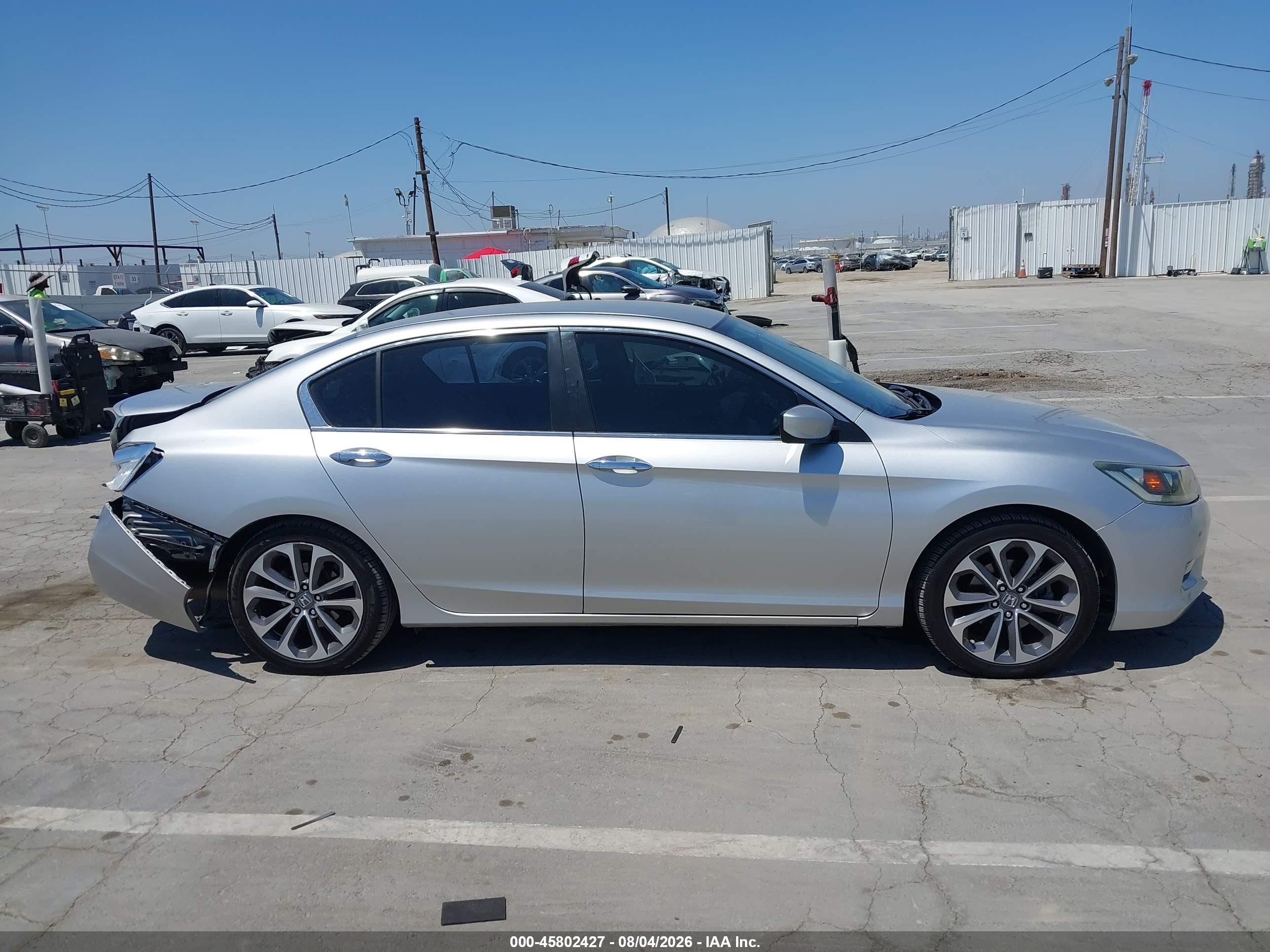 2015 Honda Accord Sport Silver vin: 1HGCR2F5XFA019726