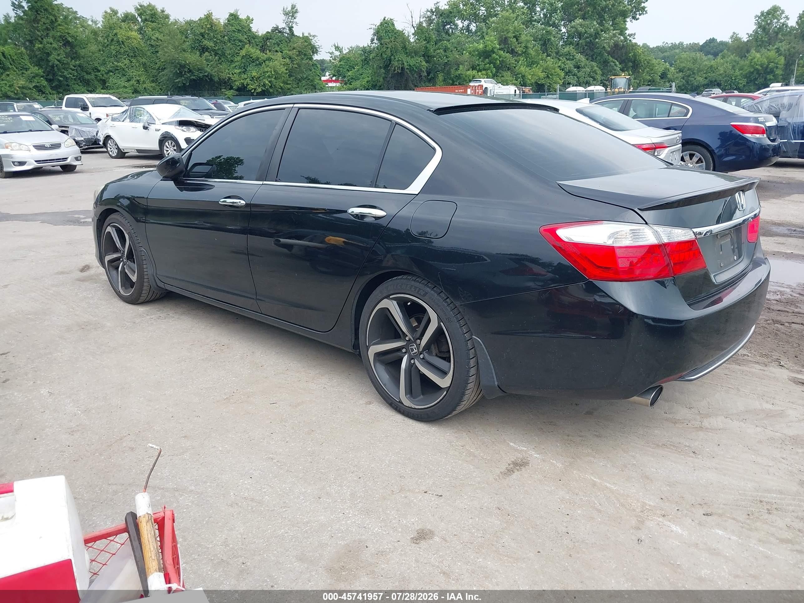 2015 Honda Accord Sport Black vin: 1HGCR2F5XFA049955