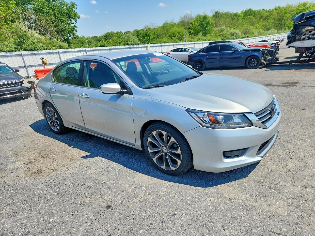 2015 Honda Accord Sport Silver vin: 1HGCR2F5XFA145147