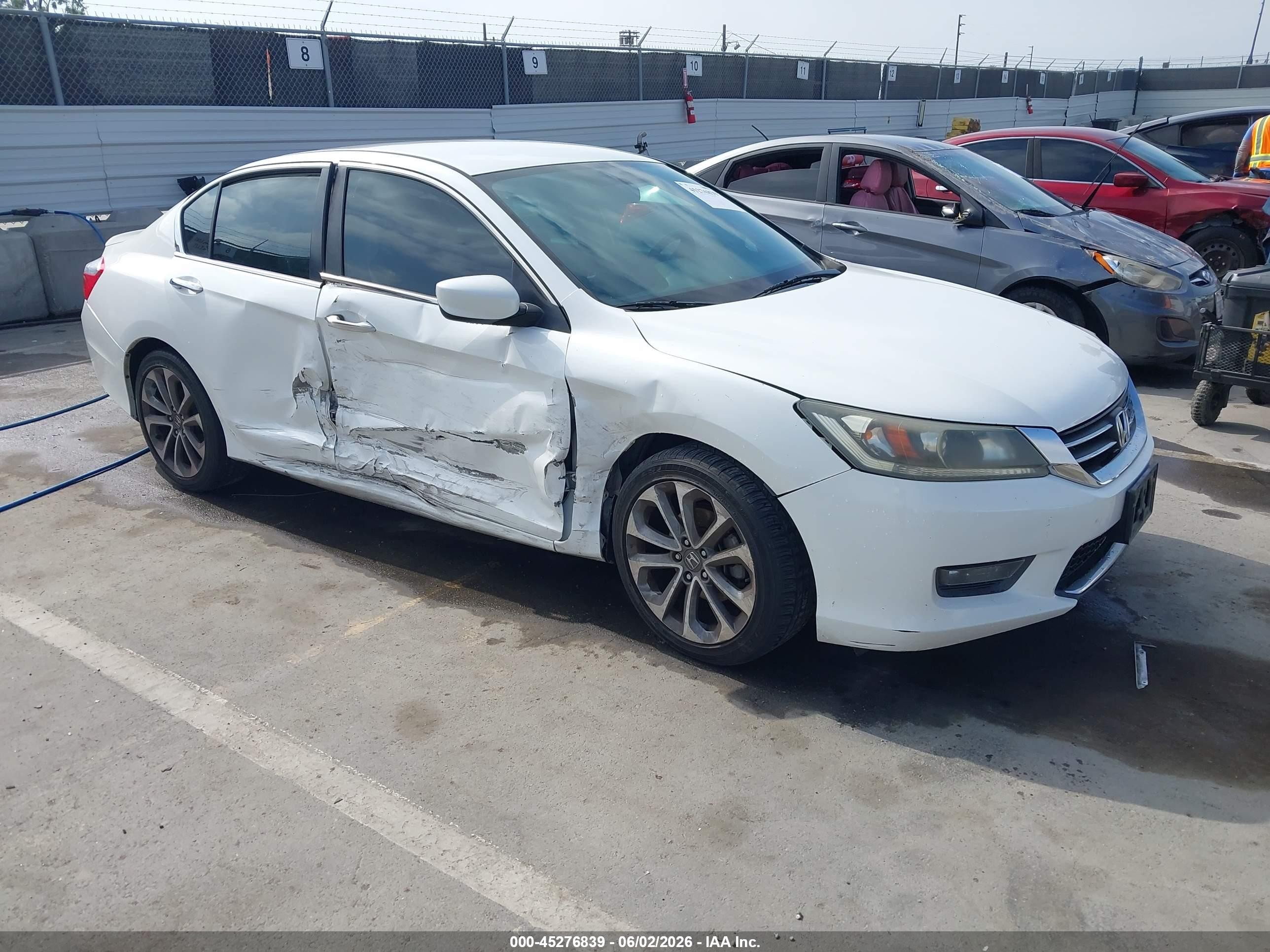 2015 Honda Accord Sport White vin: 1HGCR2F5XFA145259