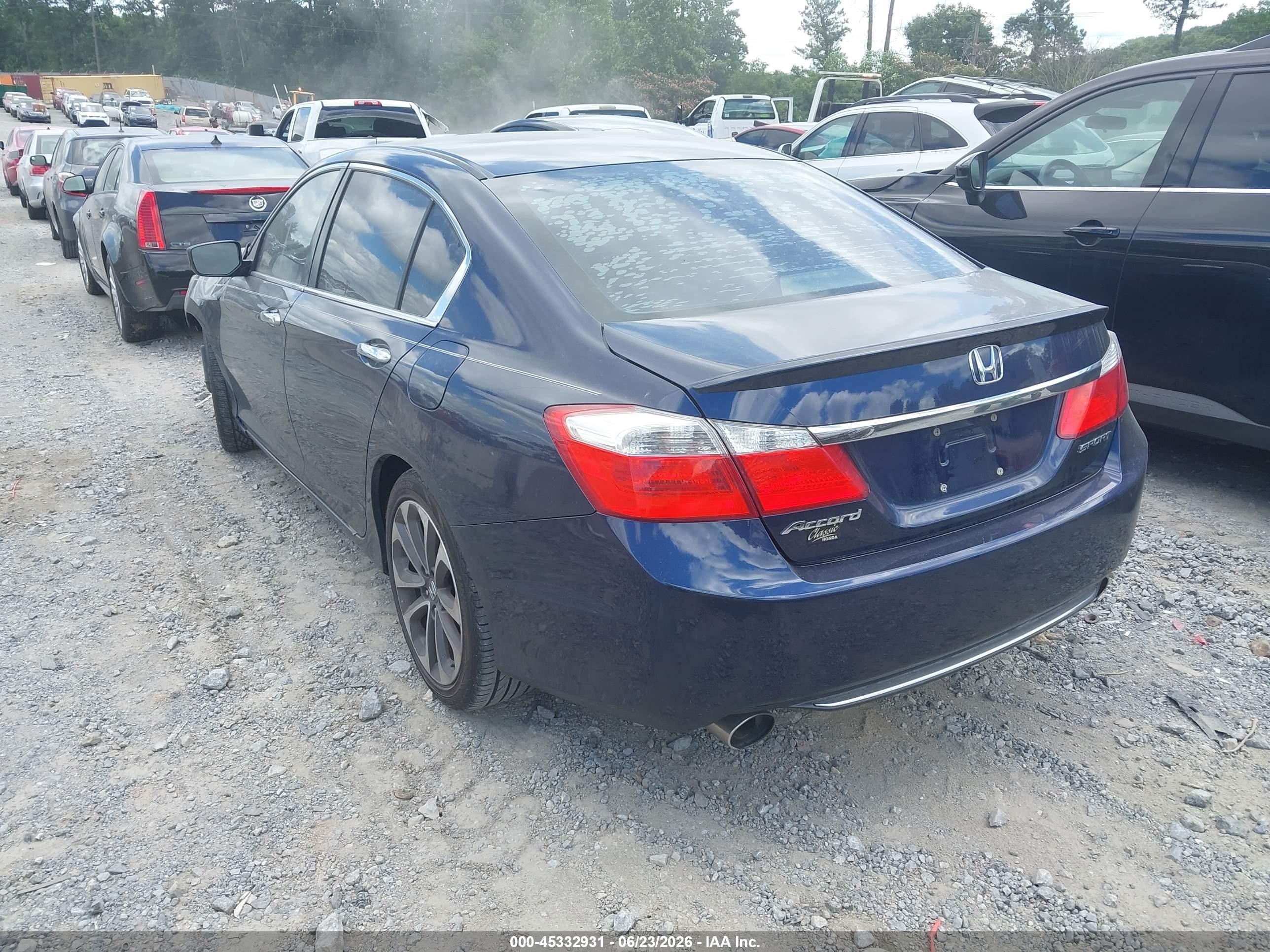 2015 Honda Accord Sport Blue vin: 1HGCR2F5XFA203659