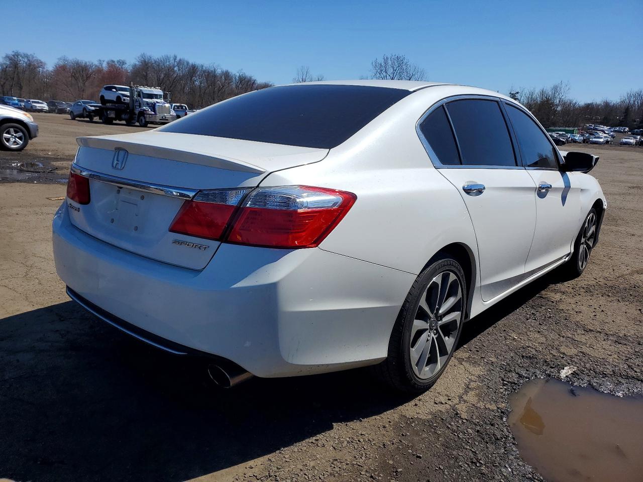2015 Honda Accord Sport White vin: 1HGCR2F5XFA209204