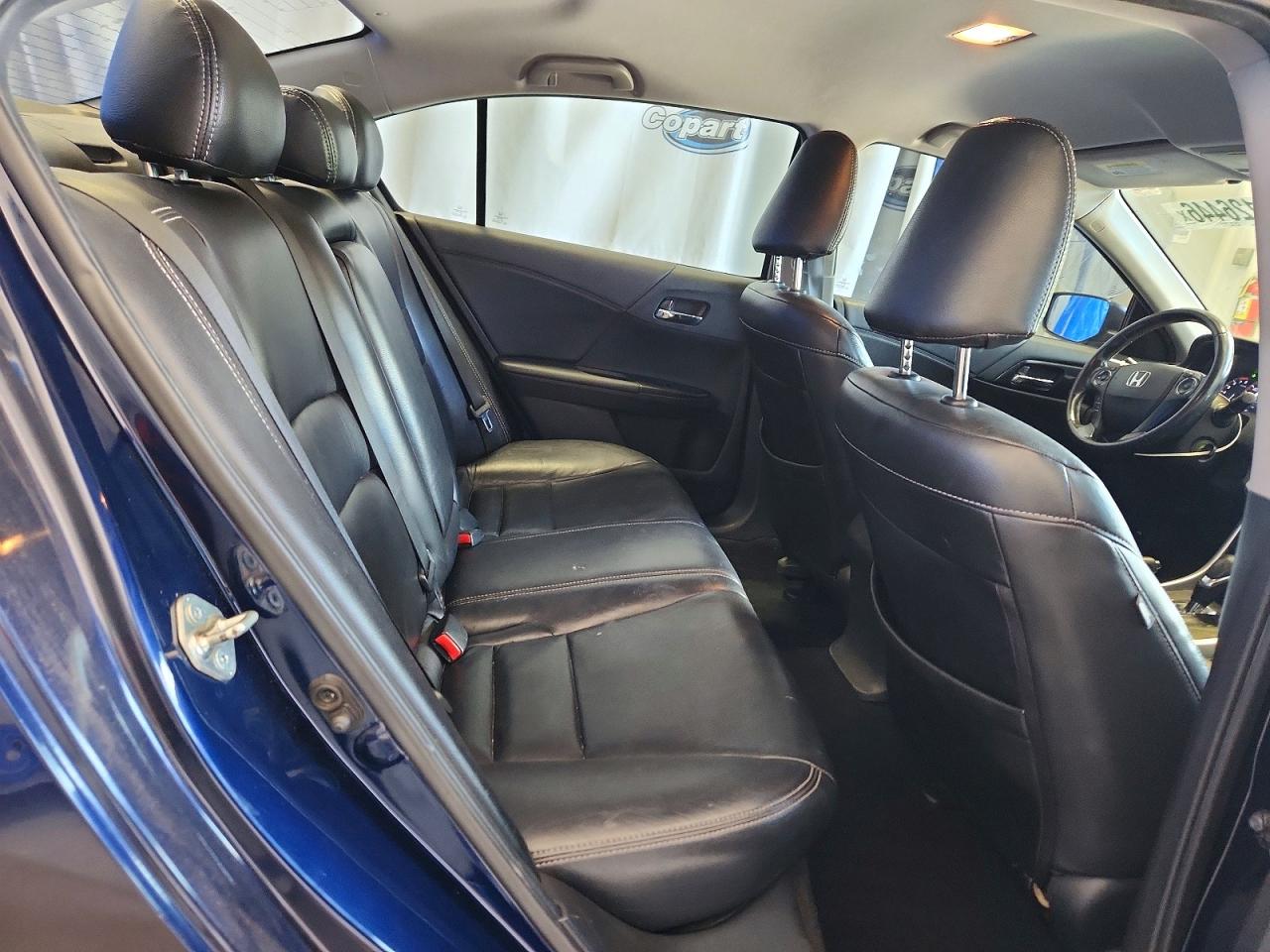 2015 Honda Accord Sport Blue vin: 1HGCR2F5XFA217898