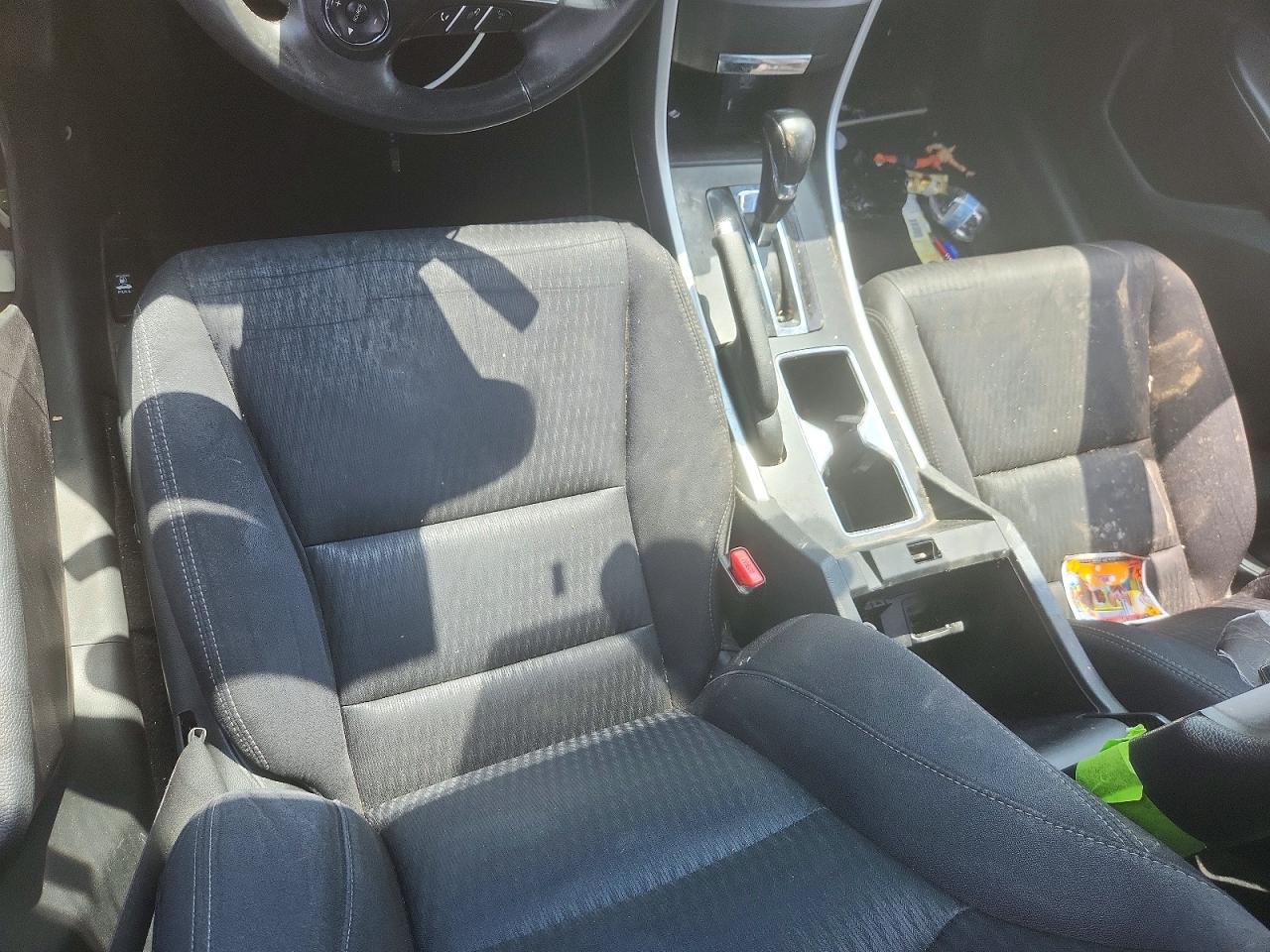 2015 Honda Accord Sport Beige vin: 1HGCR2F5XFA234930