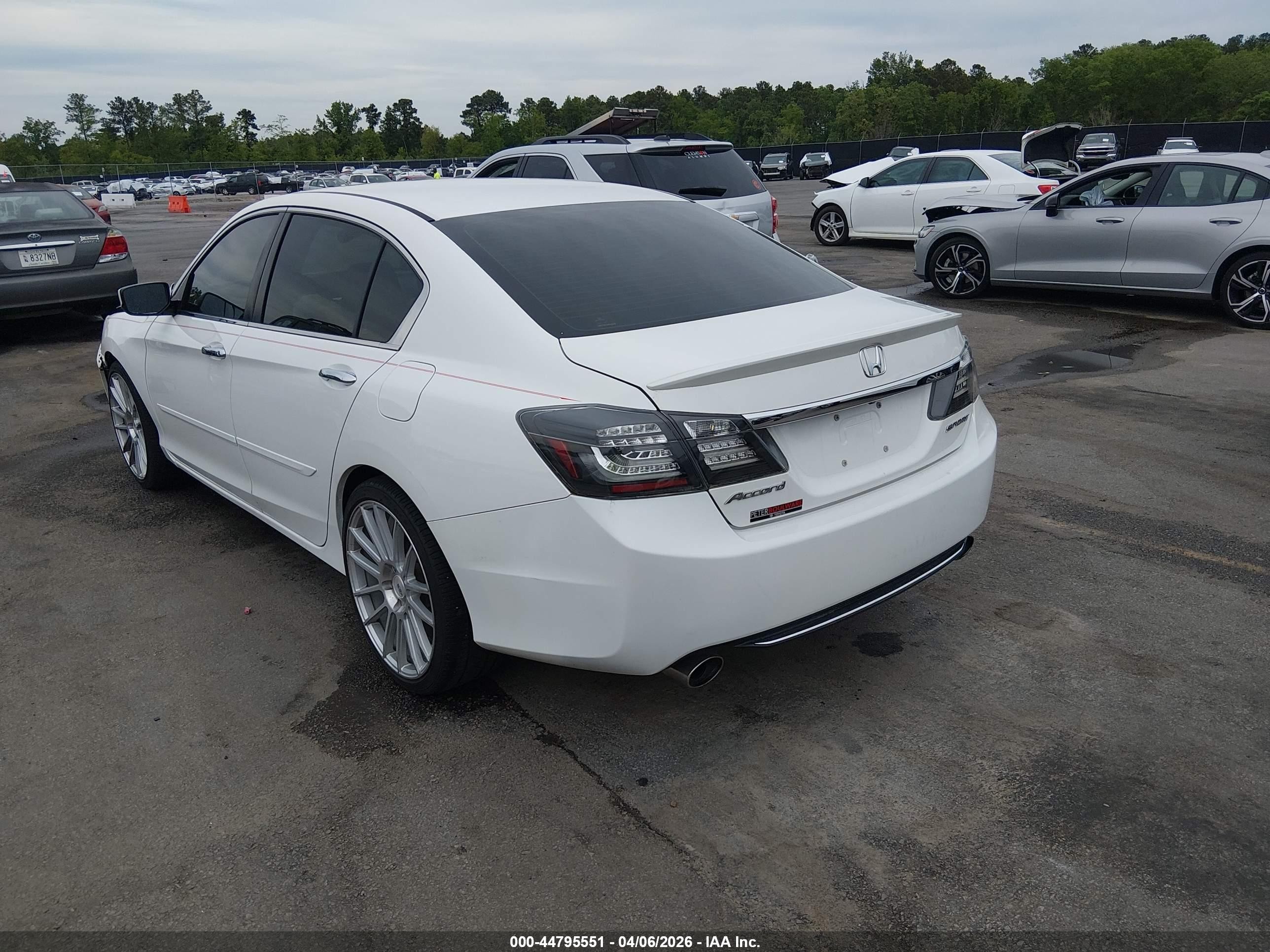 2015 Honda Accord Sport Белый vin: 1HGCR2F5XFA242221